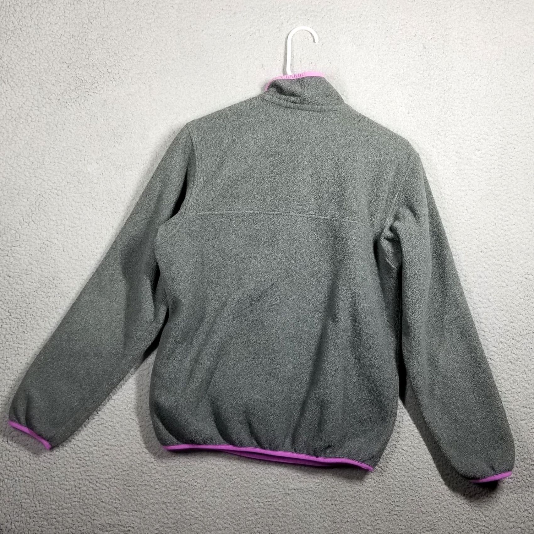Patagonia Patagonia Sweater Womens M Gray Synchilla Fleece Snap-T Pullover Mock Neck Pink Size M / US 6-8 / IT 42-44 - 2 Thumbnail