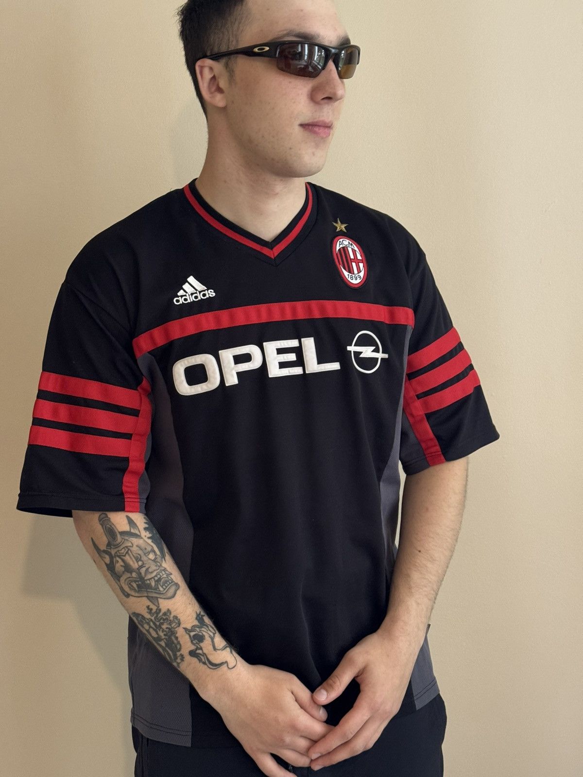 Adidas Adidas AC Milan 99/00 Pre-Match Shirt – Size L – Vintage Size US L / EU 52-54 / 3 - 1 Thumbnail