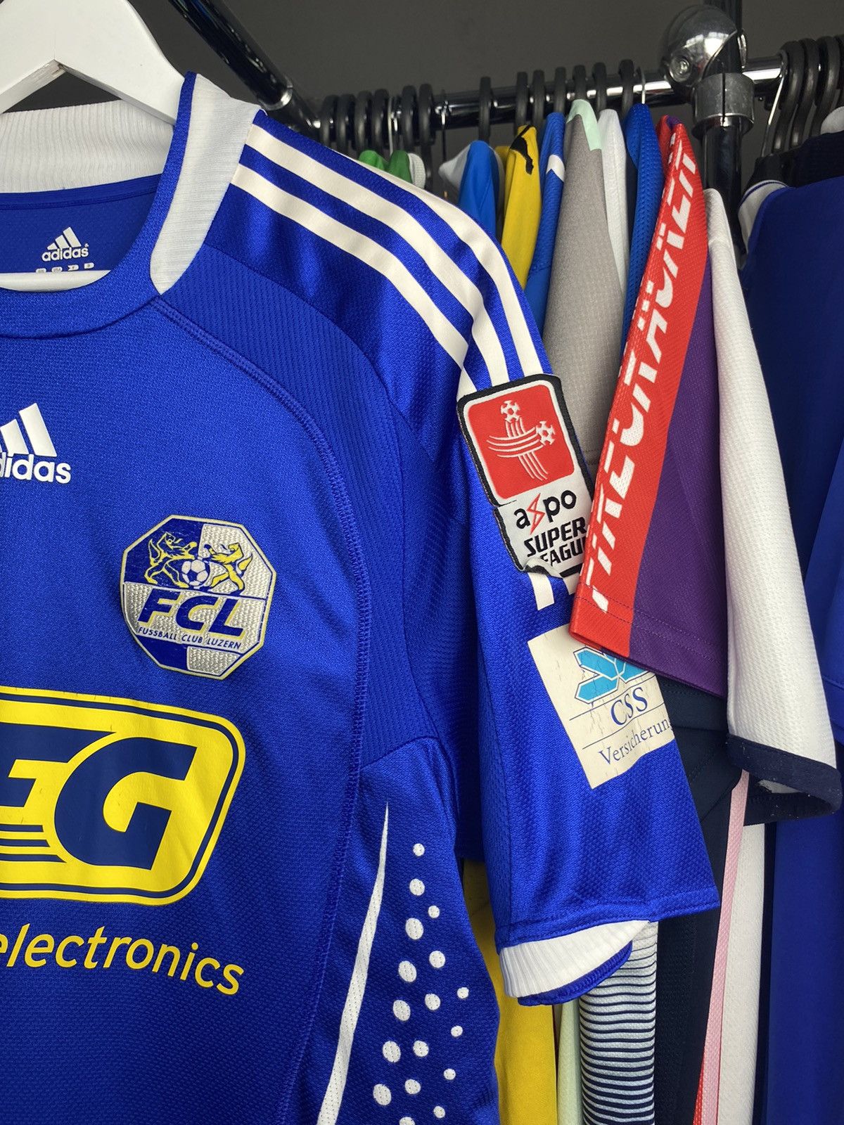 Adidas 2008/09 ADIDAS LUZERN #4 KIBEBS SOCCER FOOTBALL JERSEY SHIRT Size US L / EU 52-54 / 3 - 4 Thumbnail