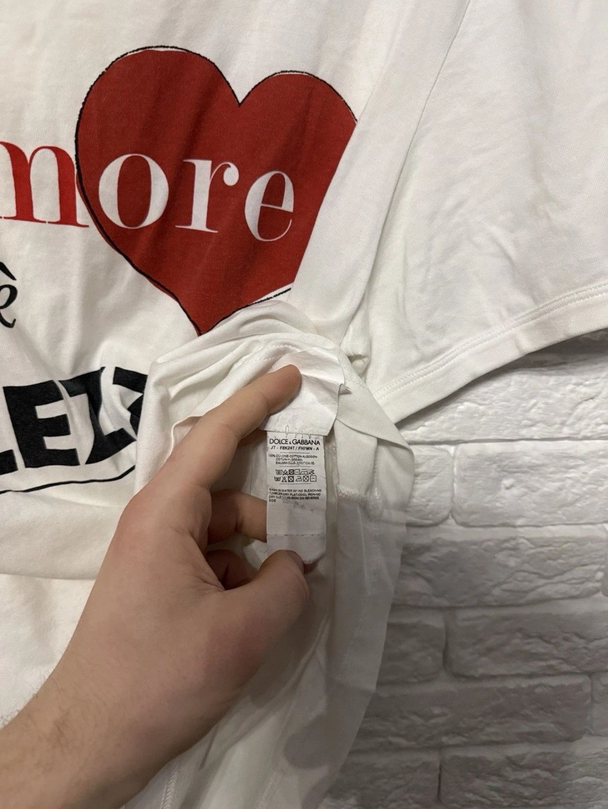 Dolce & Gabbana Dolce Gabbana Woman Huge Graphic Print Sz M Size M / US 6-8 / IT 42-44 - 6 Thumbnail