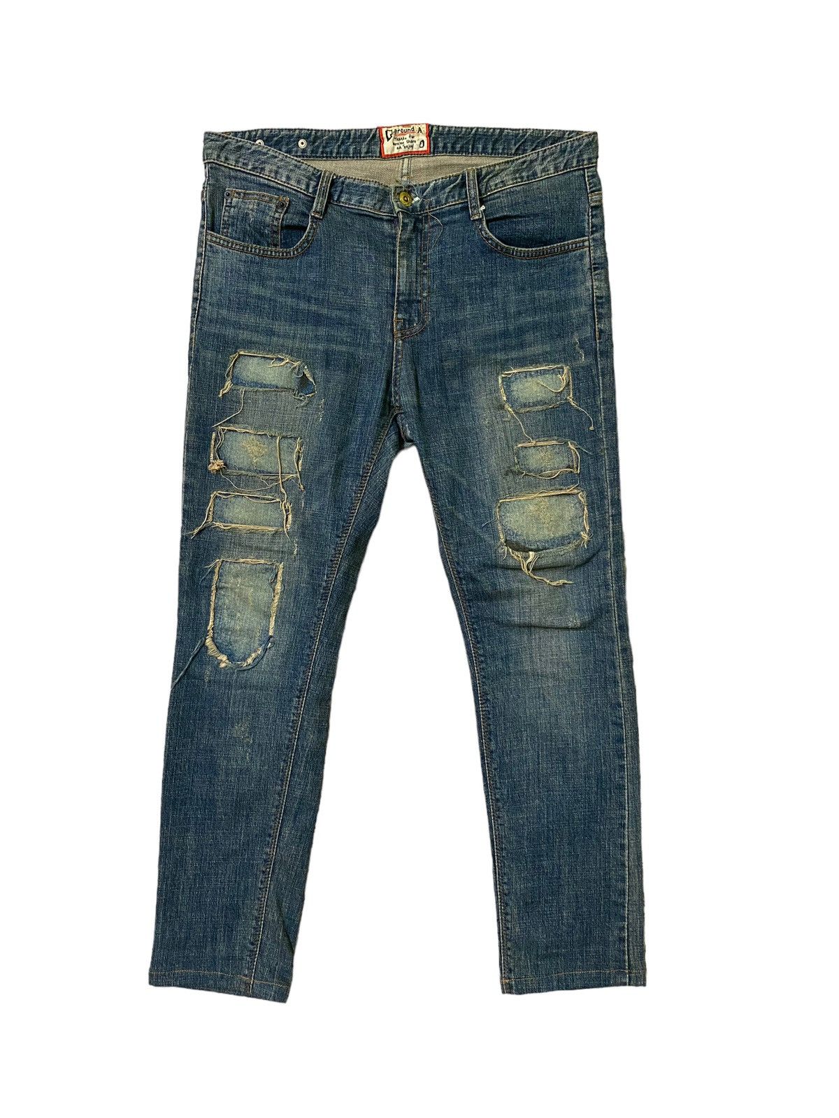 image of Distressed Denim Vintage Around A Distressed Slim Fit Thrashed Denim in Blue, Men's (Size 32)
