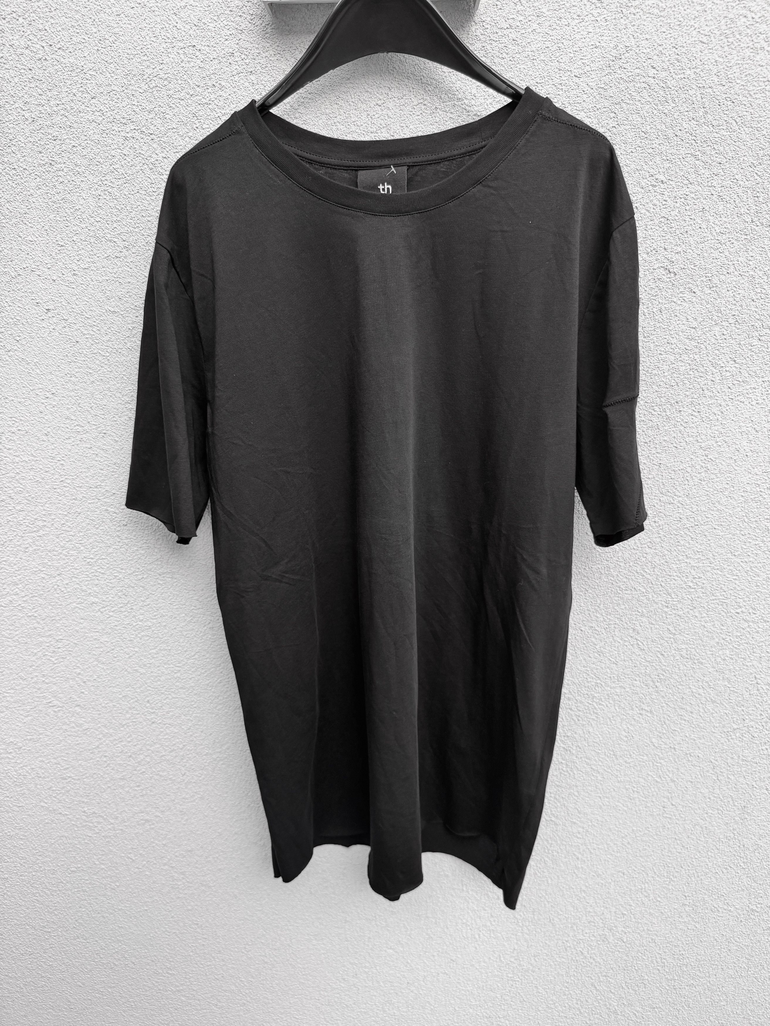Thom Krom Thom Krom Black Roundneck Tshirt L Size US L / EU 52-54 / 3 - 1 Thumbnail