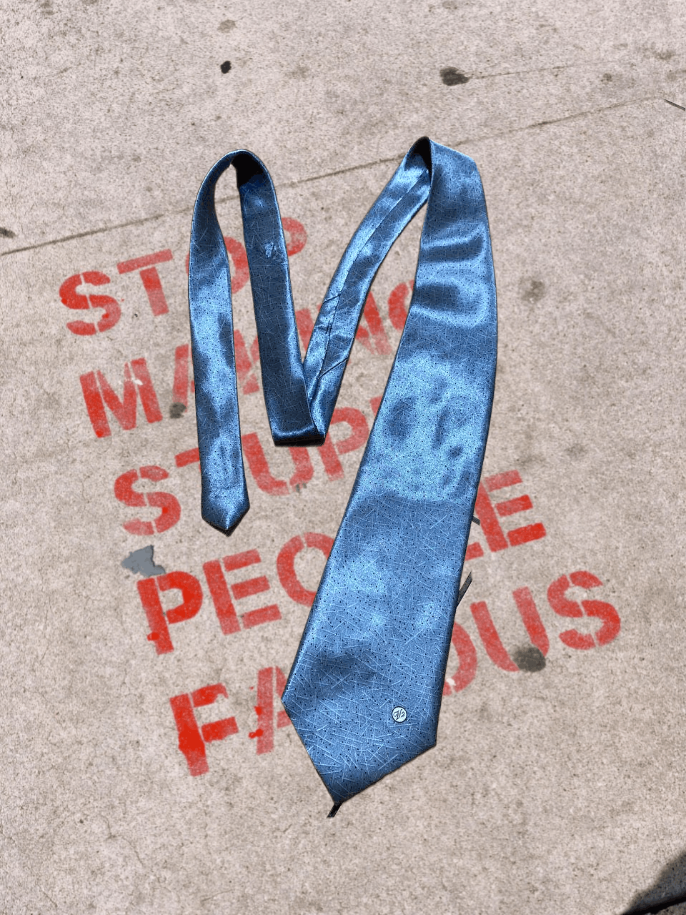 Versace Vintage Versace Tie Size ONE SIZE - 1 Thumbnail