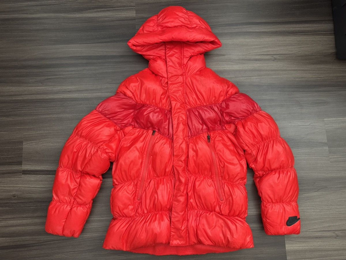 Nike Sportswear Windrunner Down Fill Red Puffer Jacket CU4390-657 Size US S / EU 44-46 / 1 - 1 Thumbnail