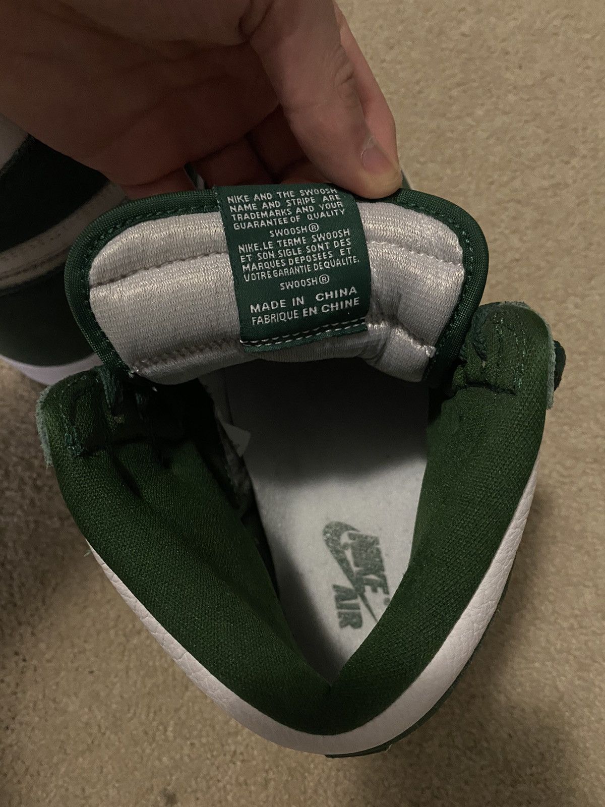 Jordan Brand × Nike Air Jordan 1 Retro High OG Gorge Green Size US 10.5 / EU 43-44 - 8 Thumbnail