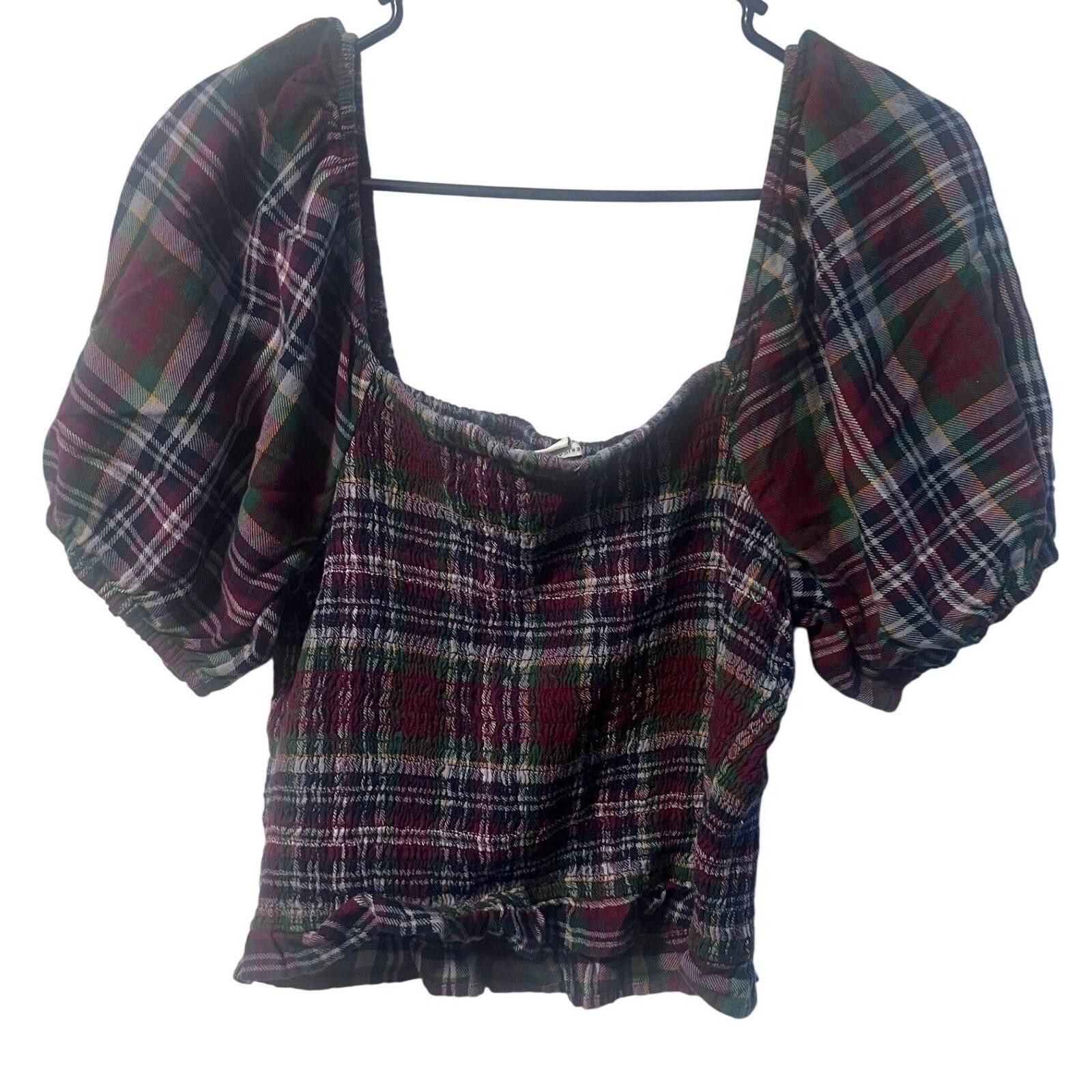 American Eagle Outfitters American Eagle Plaid Smocked Top Womens L Red Puff Sleeve Size L / US 10 / IT 46 - 1 Thumbnail