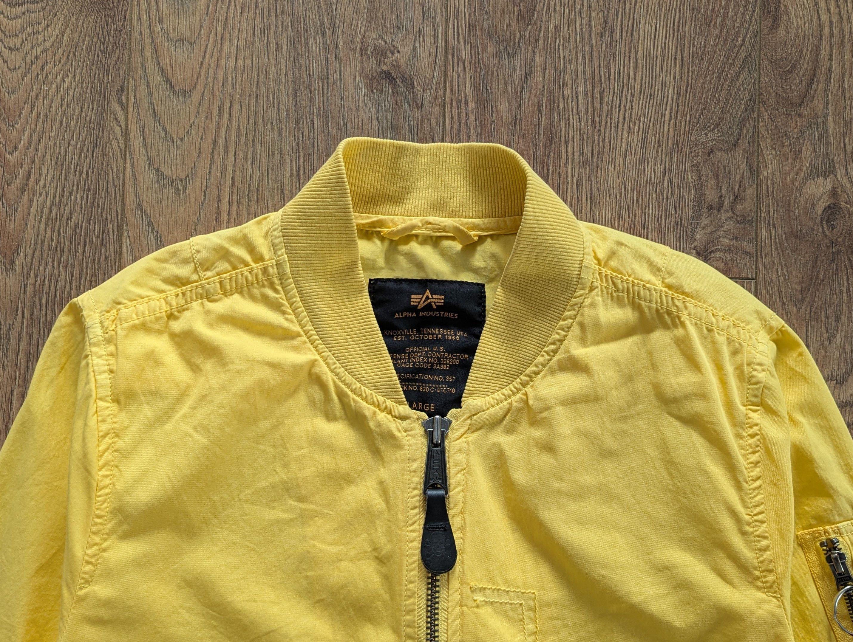 Alpha Industries Alpha Industries MA-1 Yellow Light Bomber Jacket Size L Size US L / EU 52-54 / 3 - 4 Thumbnail