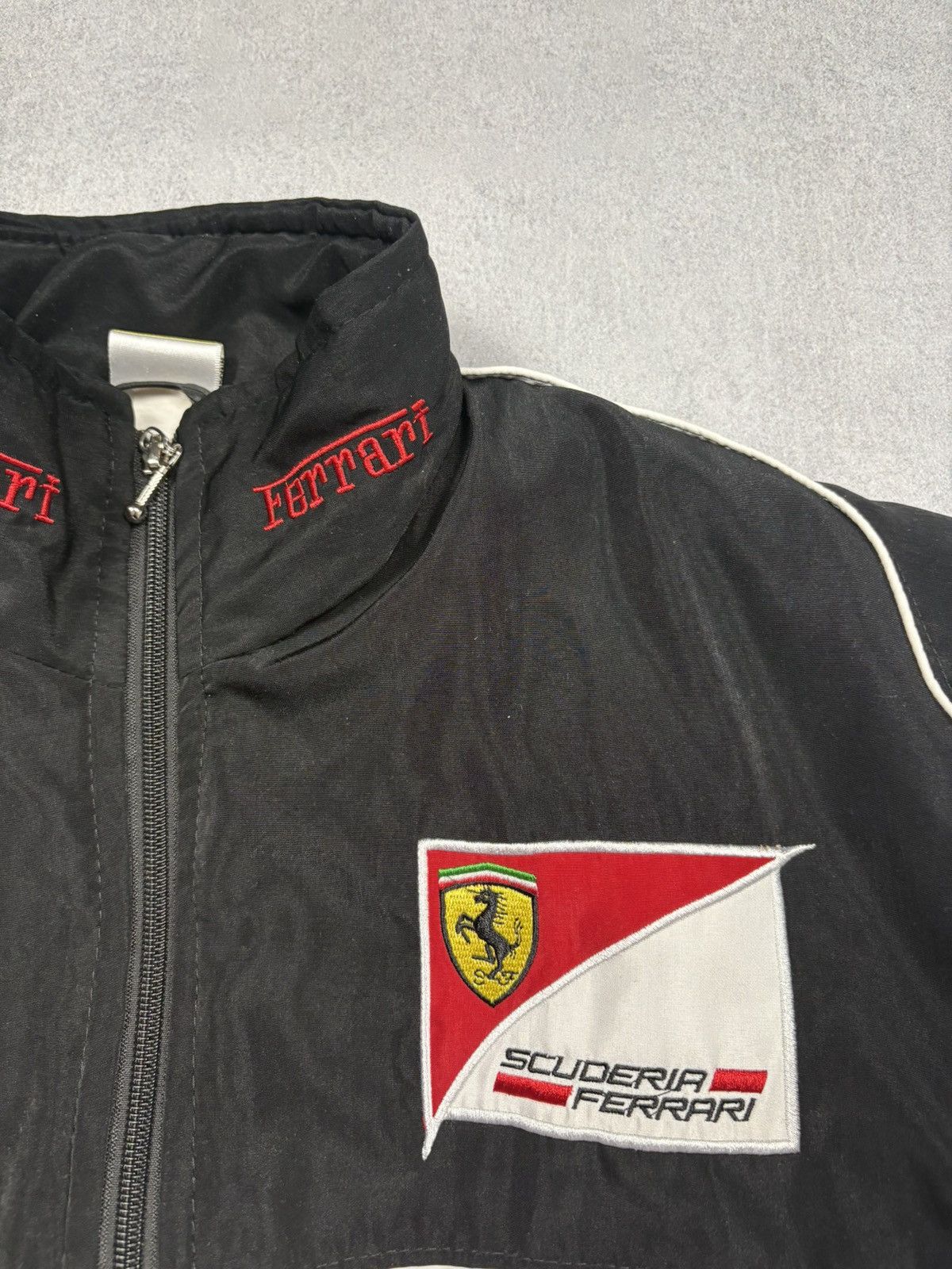 Ferrari Vintage Ferrari F1 Racing Jacket Puma Shell UPS Bridgestone Size US M / EU 48-50 / 2 - 6 Thumbnail