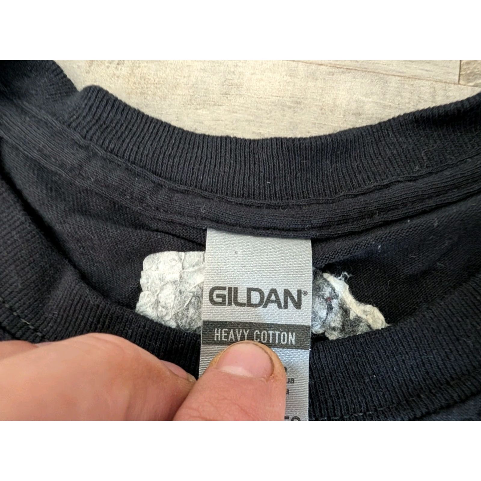 Gildan Gildan Graphic Print T-Shirt Breathless A Bout De Souffle Movie 2XL Black Unisex Size US XXL / EU 58 / 5 - 4 Thumbnail