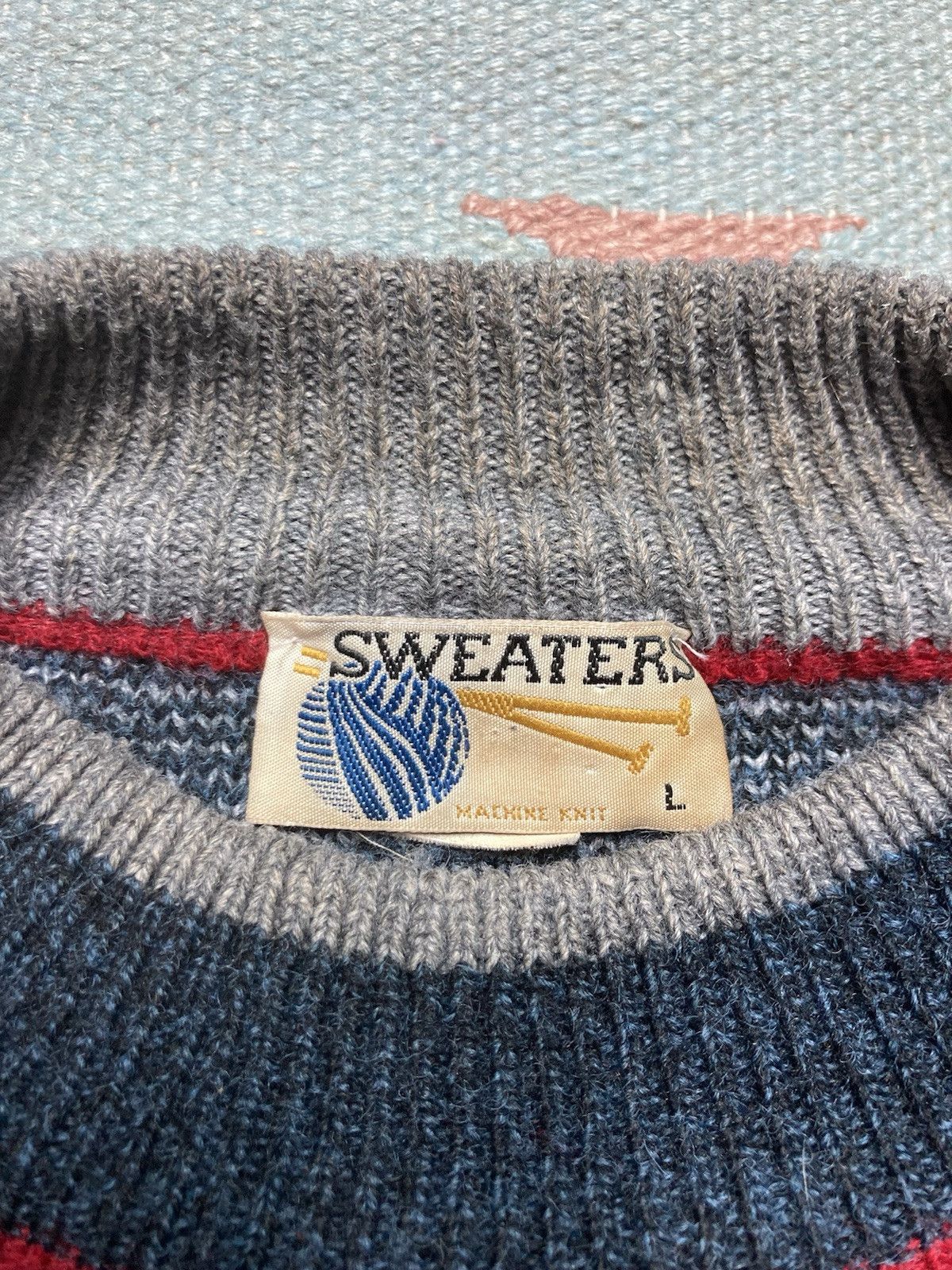 Vintage knit sweater acrylic wool taly fair isle abstract floral L Size US L / EU 52-54 / 3 - 3 Thumbnail
