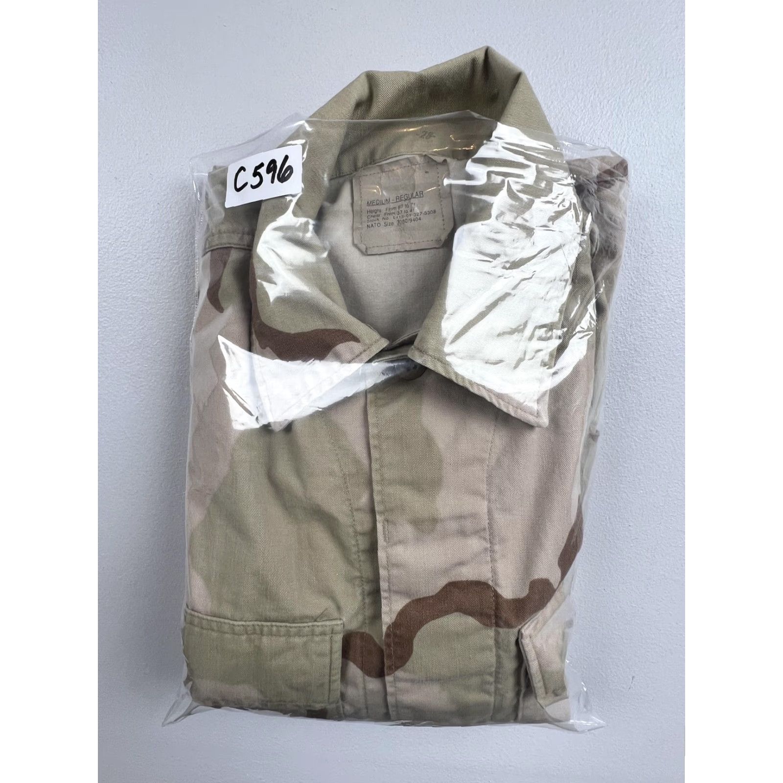 Vintage VINTAGE Military Jacket Mens M Beige Camouflage Desert BDU Field Button Pockets Size US M / EU 48-50 / 2 - 7 Thumbnail
