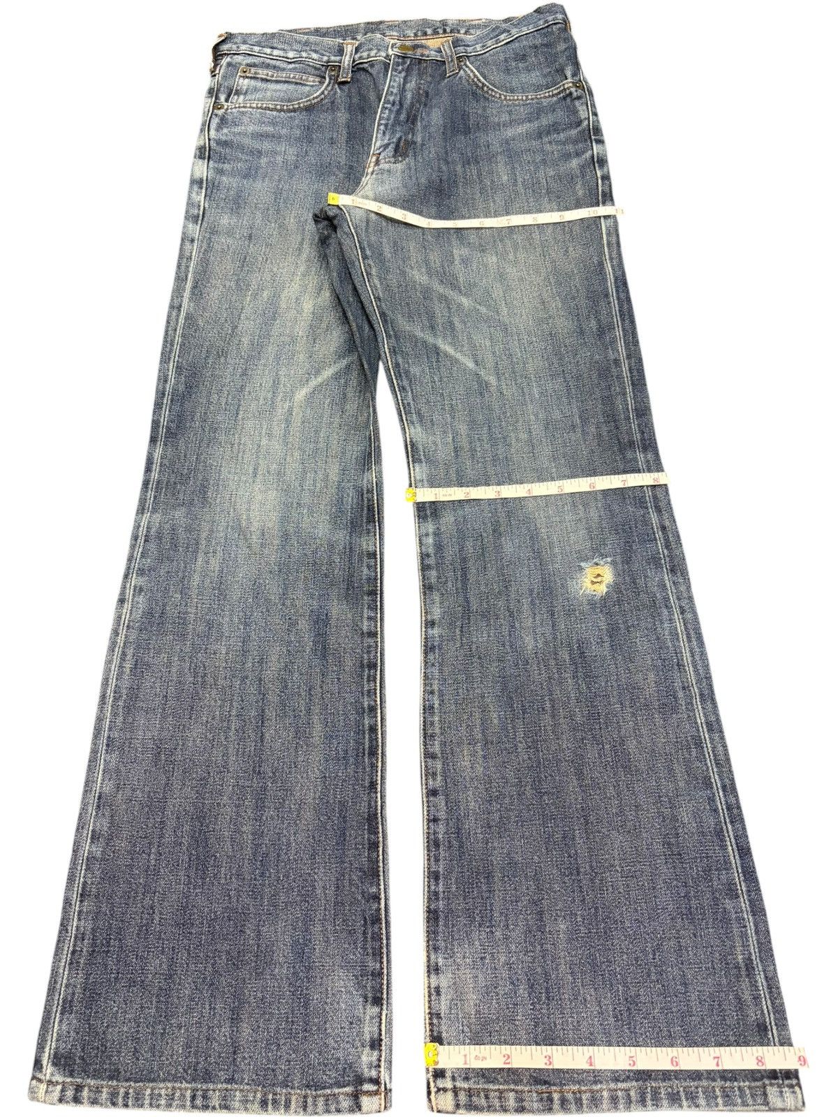 Wrangler Vintage Wrangler Rusty Wash Distress Flare Jeans Size US 30 / EU 46 - 8 Thumbnail