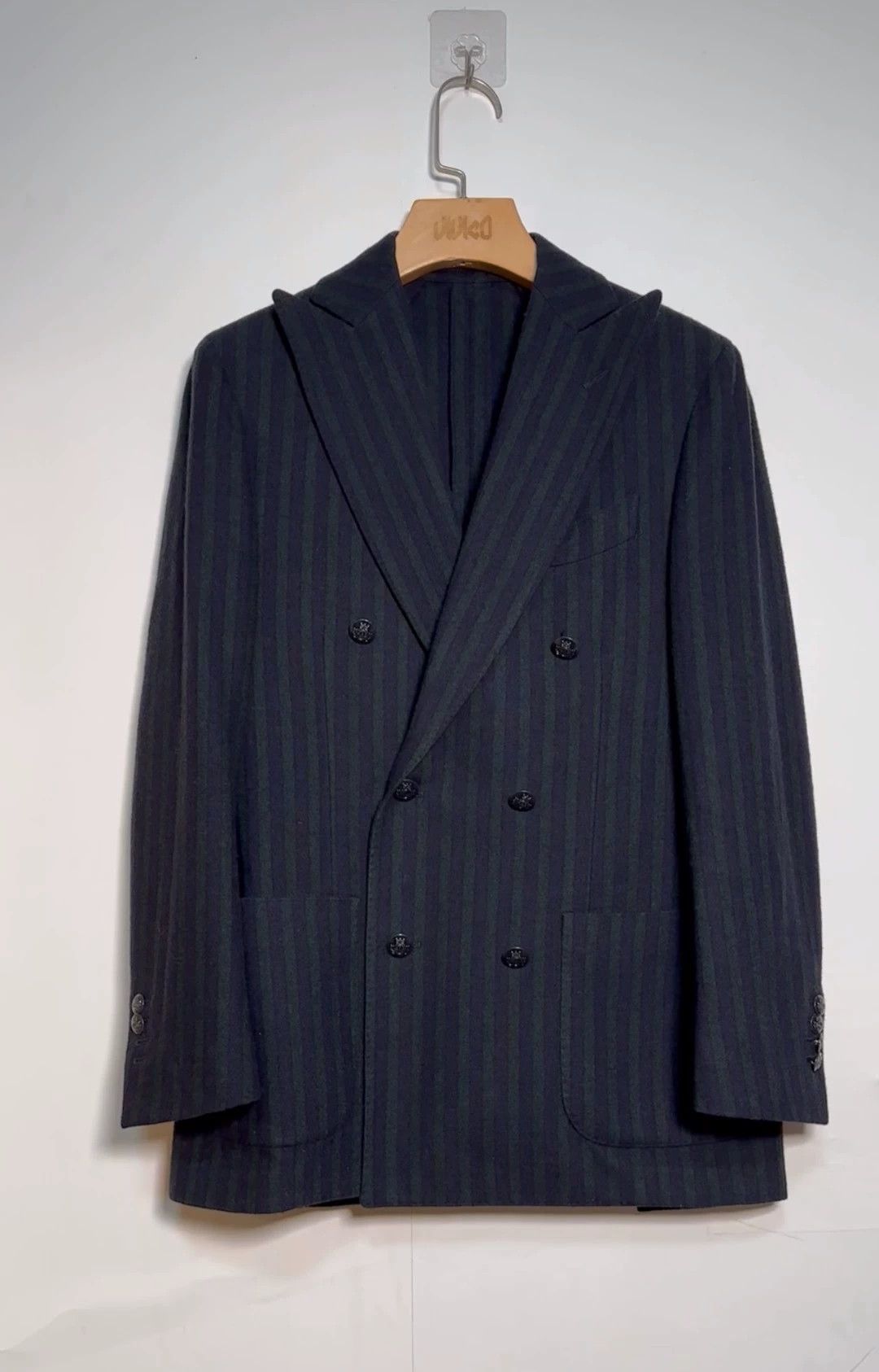 Lardini Lardini Slim DB Peak Lapel Suit 70% Wool B-G Stripe Size 40R - 1 Thumbnail