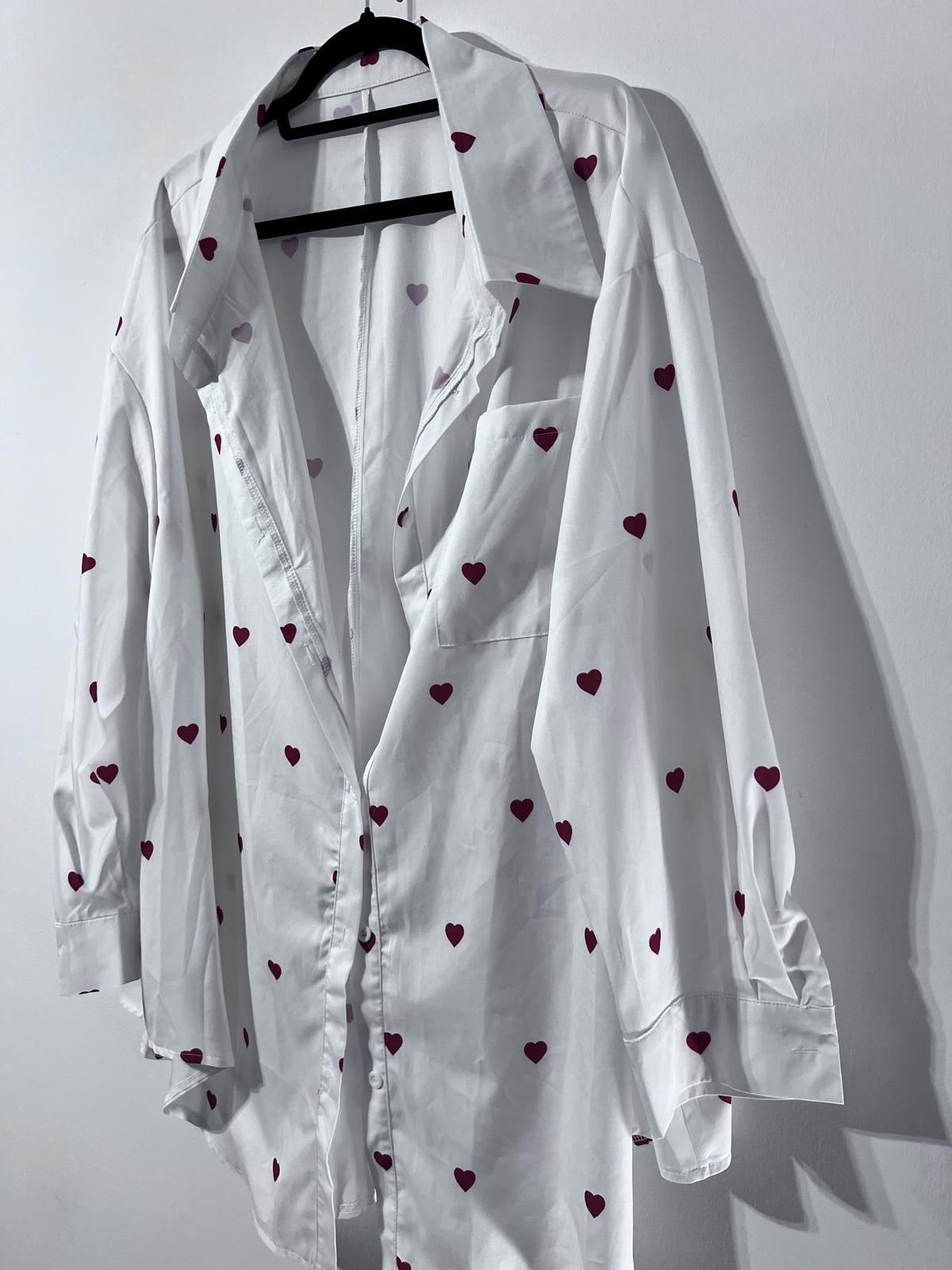 Other Shein Curve White Shirt with Red Heart Print – Size 6XL Size 4XL / US 24-26 - 3 Thumbnail