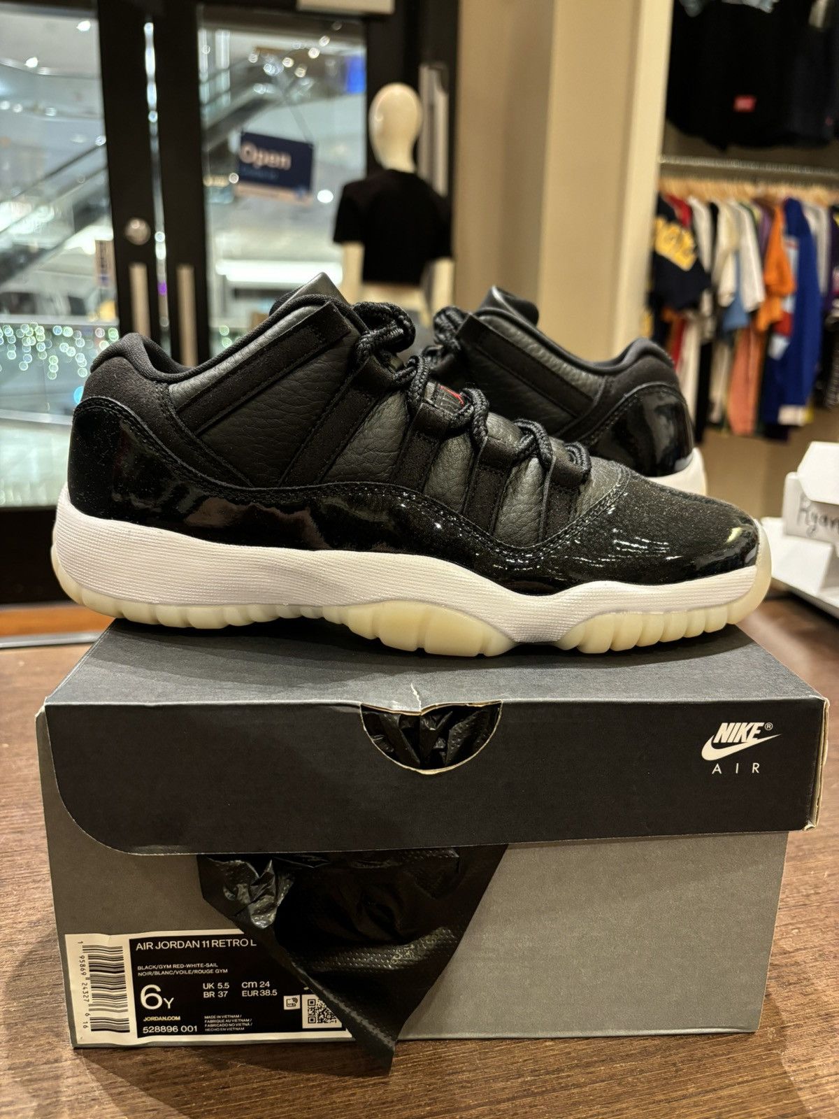 Jordan Brand Jordan 11 retro low 72 10 Grailed