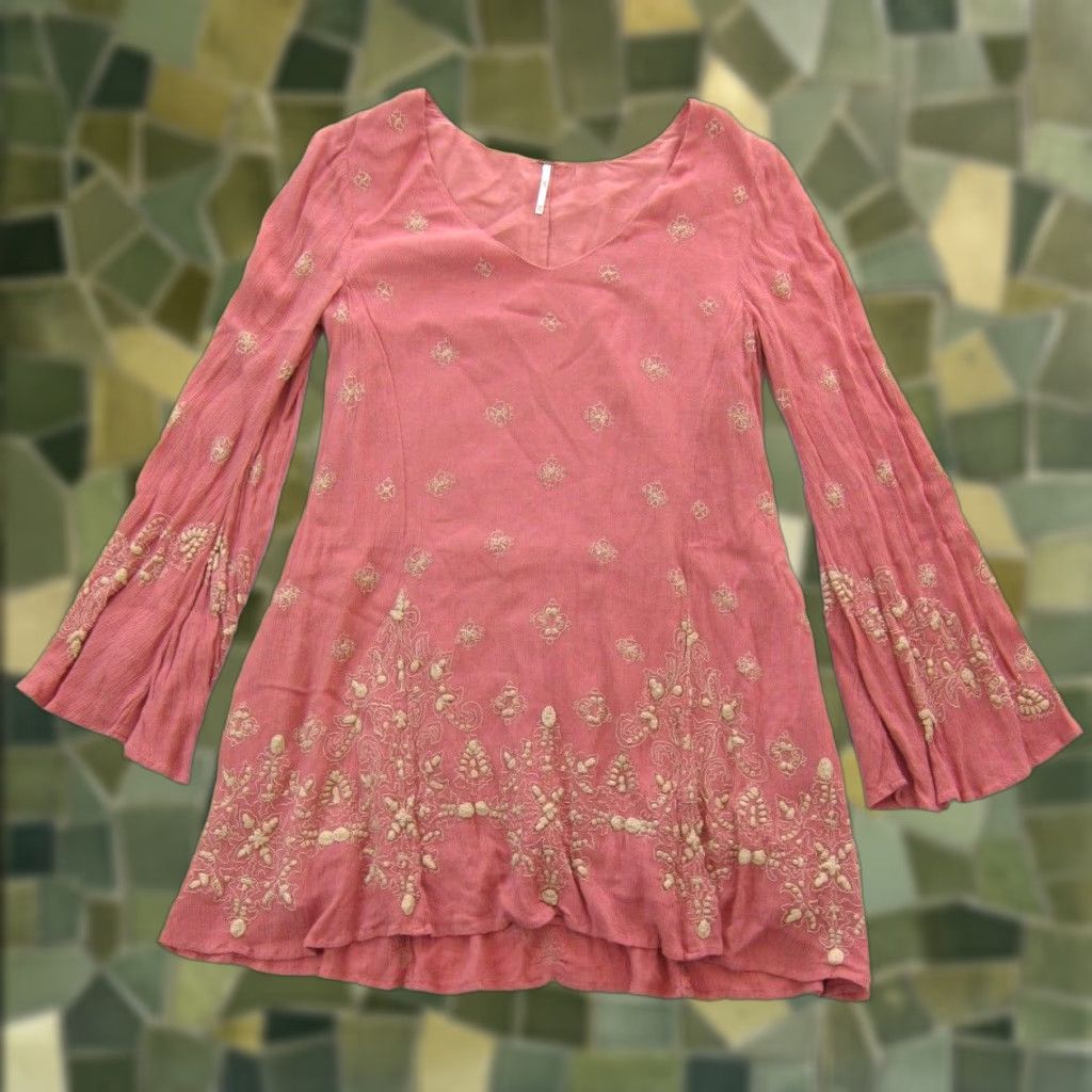 Free People Free People Pink Rayon Embroidered Floral Tunic Dress XS Shirt Women Size XS / US 0-2 / IT 36-38 - 1 Thumbnail