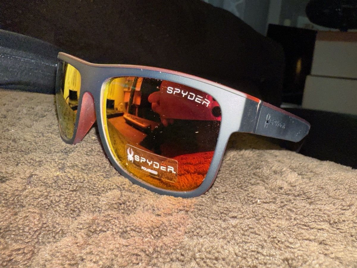 Spyder Spyder “Black Diamond” Polarized red mirror tint NEW! sp6014 Size 46 - 7 Thumbnail