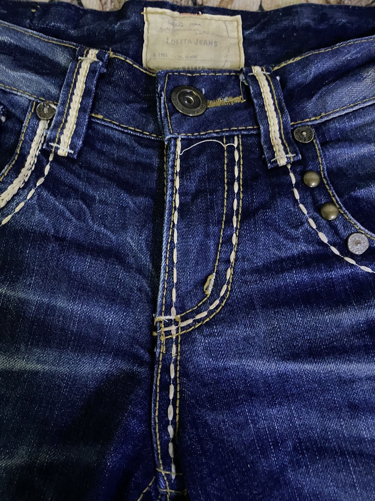 If Six Was Nine Vintage Yoshitomo Nara Lolita Distressed Denim Size US 32 / EU 48 - 8 Thumbnail