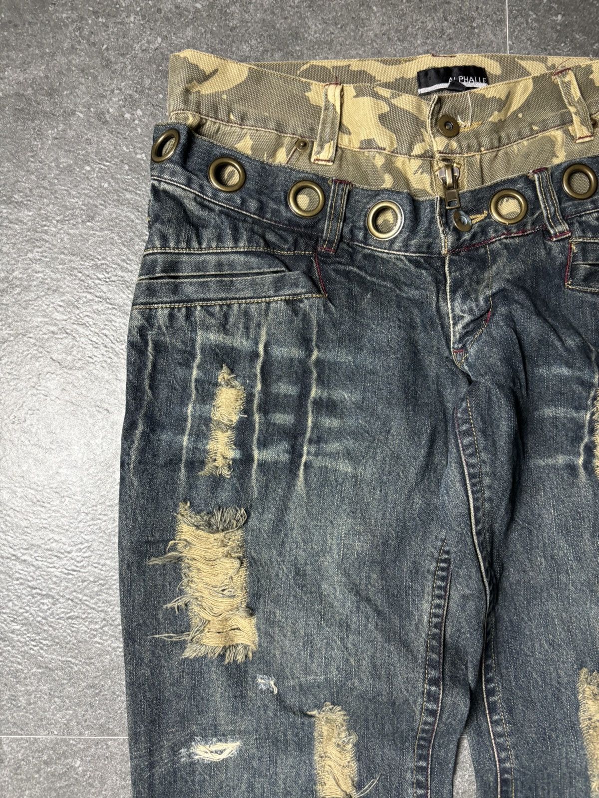 Japanese Brand 2000s Aphalle Double Waist Hybrid Camo Mudwash Jeans Size US 31 - 6 Thumbnail