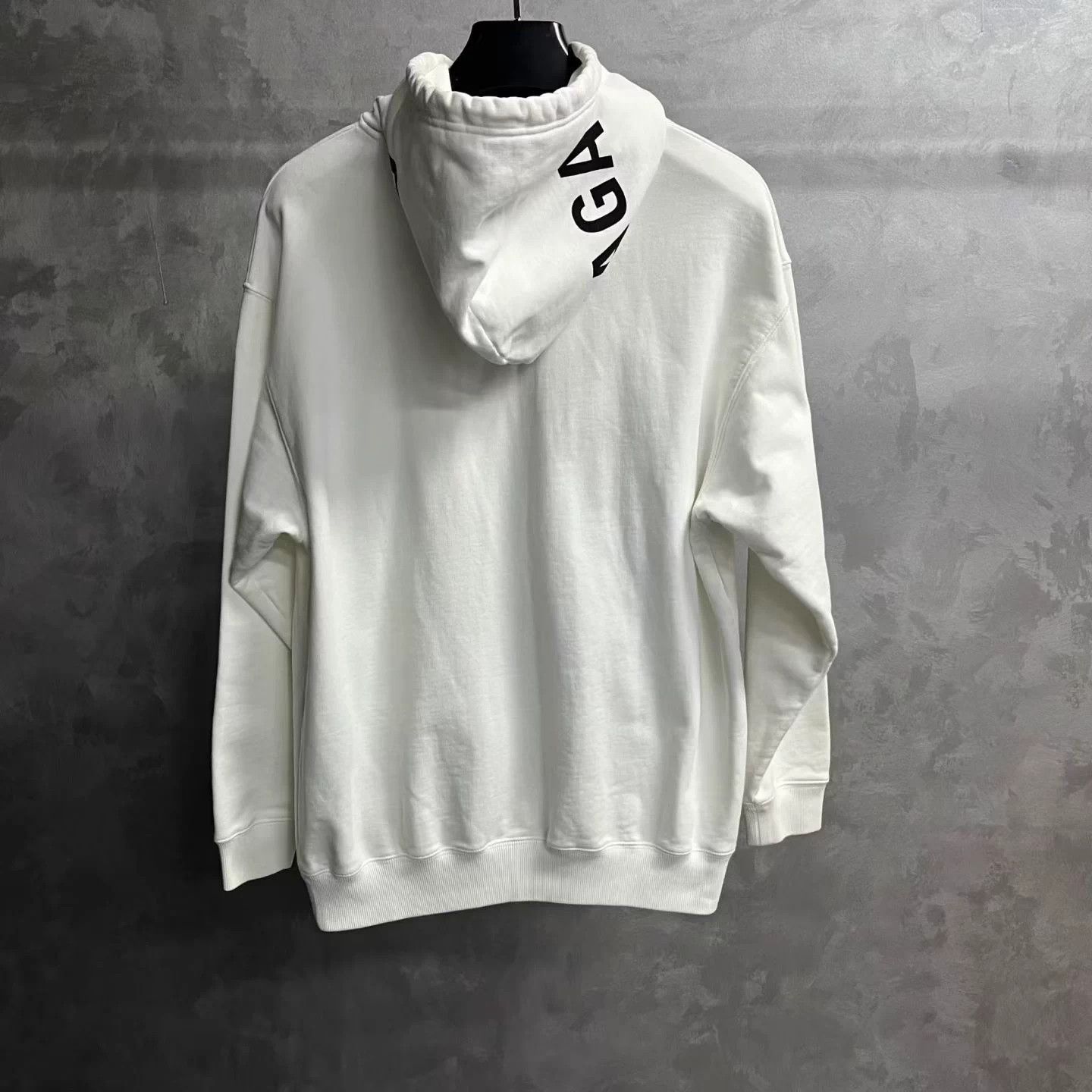 Balenciaga Balenciaga White Logo Hoodie XS NWT Size XS / US 0-2 / IT 36-38 - 2 Thumbnail