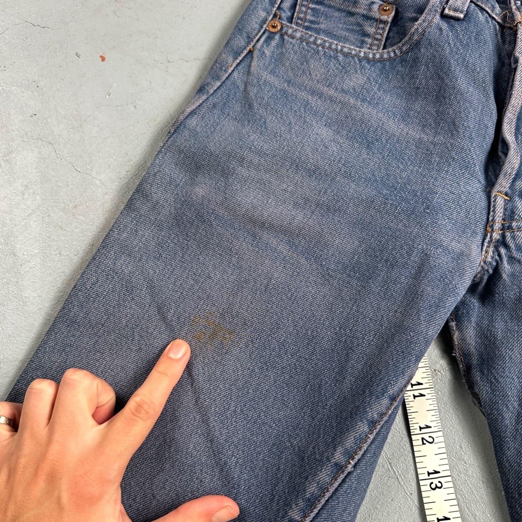 Levi's VINTAGE Levi's 501 Jeans Men 28 Blue 80s USA Straight Fit Distressed Denim Size US 28 / EU 44 - 7 Thumbnail