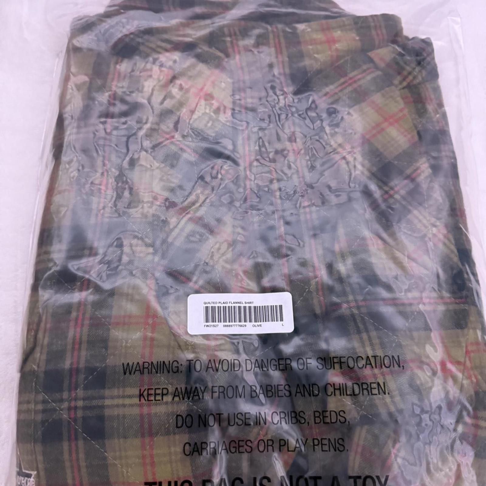 Supreme 2021 Supreme Quilted Plaid Flannel Shirt 'Olive' Size US L / EU 52-54 / 3 - 4 Thumbnail