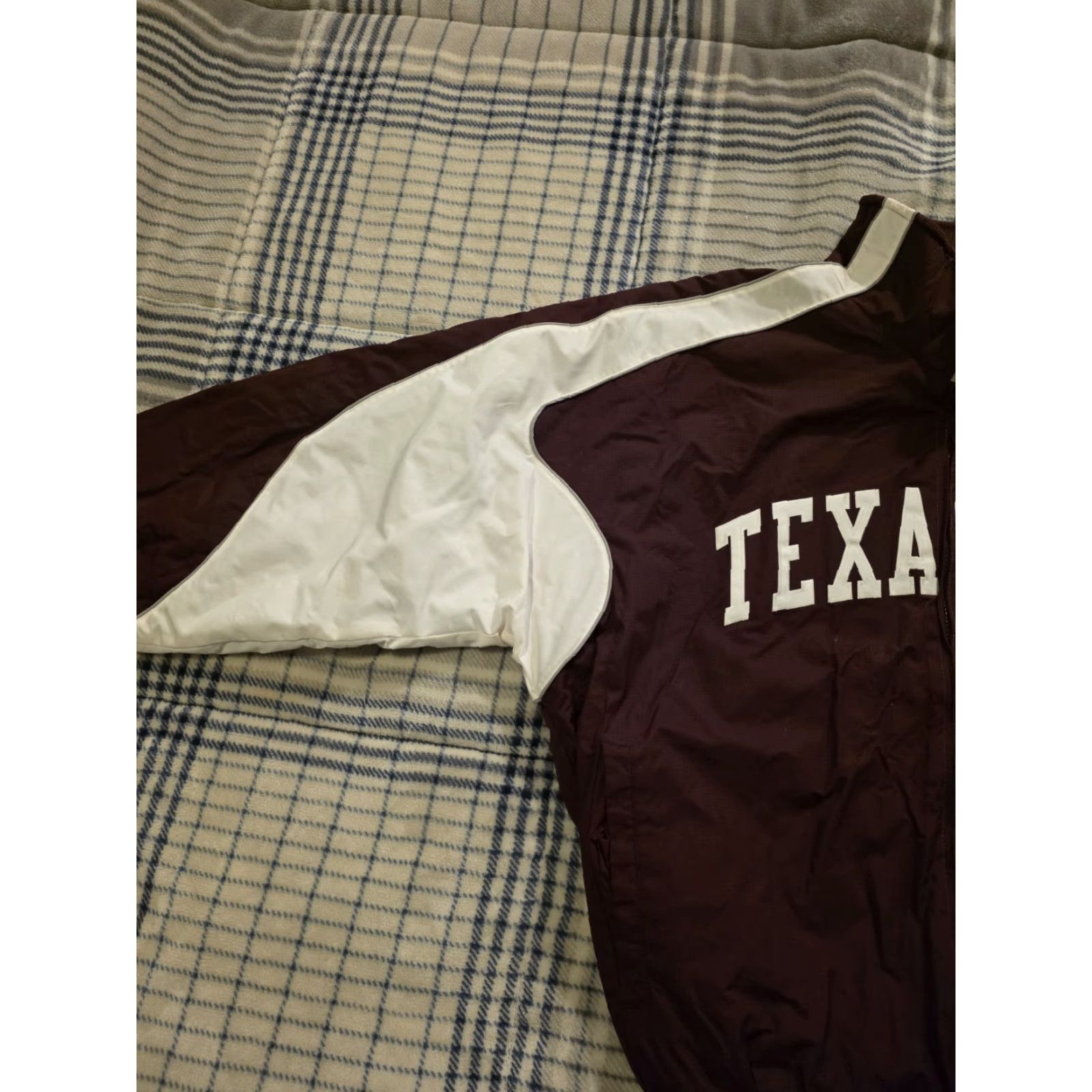 Vintage VINTAGE Majestic Texas A&M Full Zip Fleece Lined Bomber Jacket Embroidered Red Large Mens Size US L / EU 52-54 / 3 - 7 Thumbnail