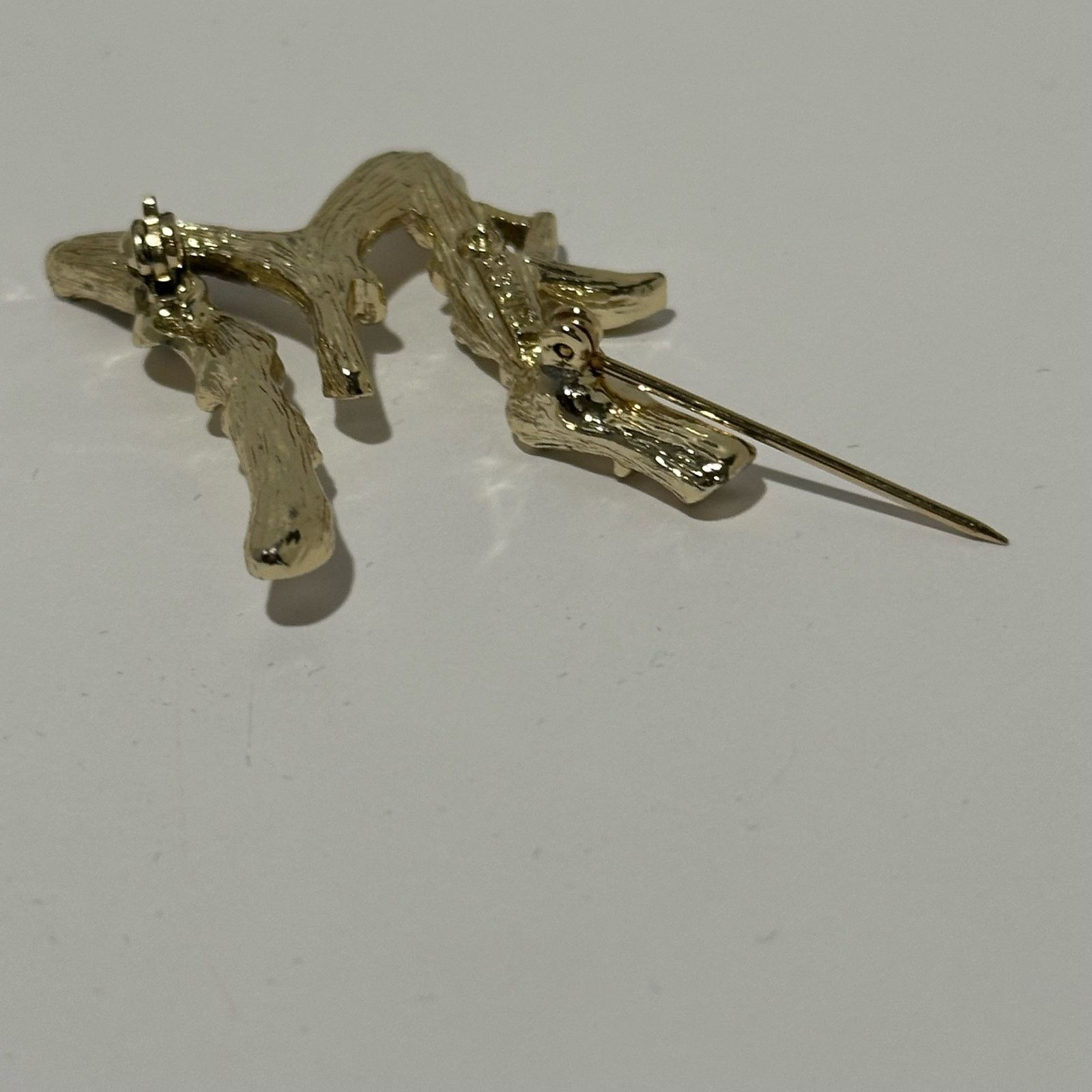 Vintage Sarah Coventry Brooch LETTER M Bamboo Twig Vintage Initial M Size ONE SIZE - 6 Thumbnail