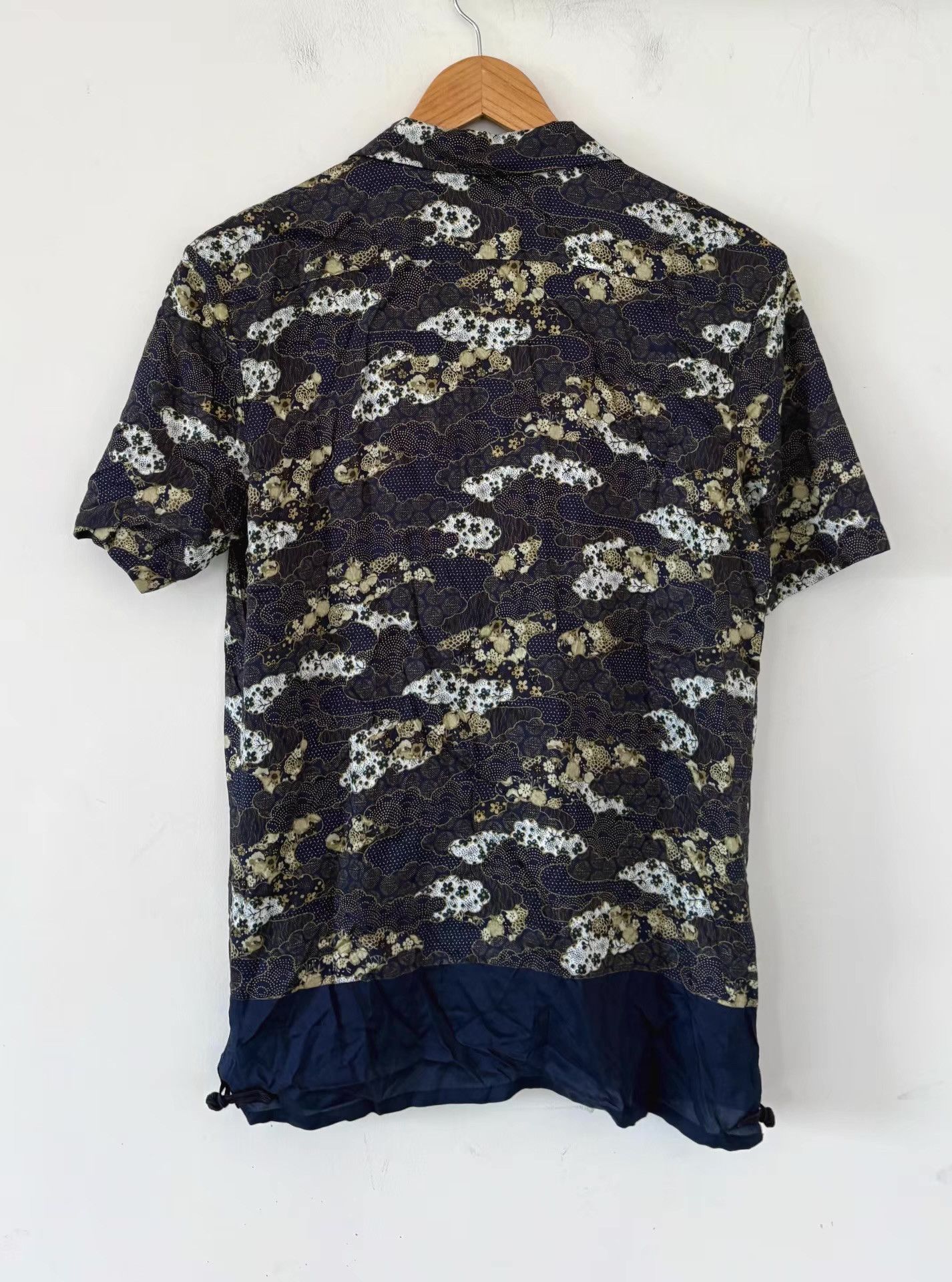 Emporio Armani Emporio Armani Men's Chinese Style Short-Sleeve Shirt Ｑ20 Size US S / EU 44-46 / 1 - 2 Thumbnail