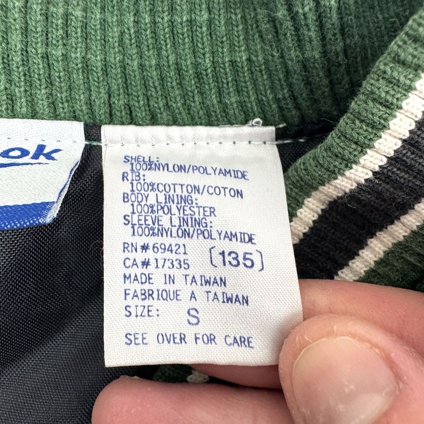 Reebok VINTAGE Reebok Jacket Windbreaker Adult Small 90s Sports Nylon Green Zip Mens Size US S / EU 44-46 / 1 - 5 Thumbnail