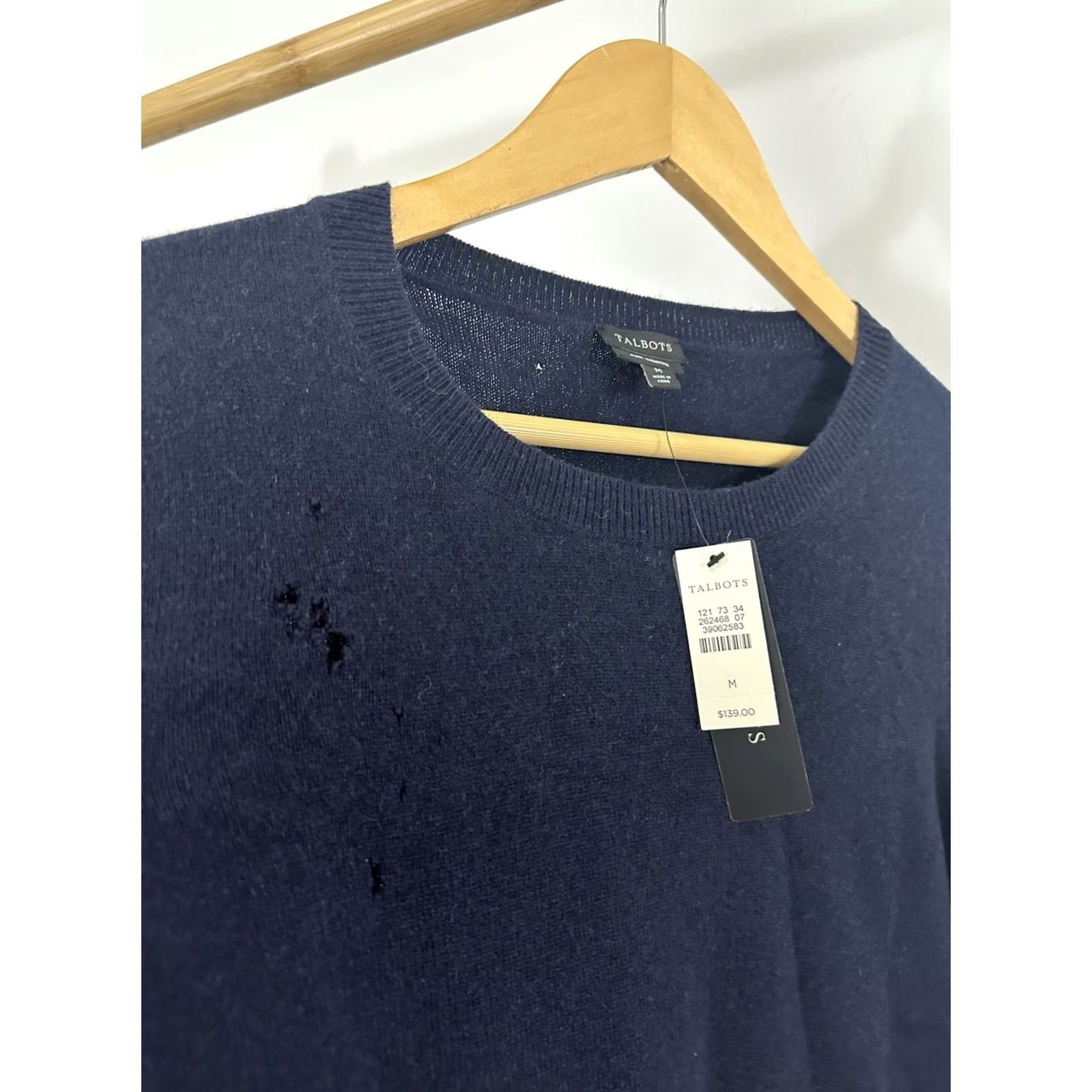 Talbots NWT Talbots Women's Cashmere Light Sweater Blue Size M Damaged Holes Pullover Knit Pullover Sweater Womens Cashmere Blue M Damaged Holes Size M / US 6-8 / IT 42-44 - 4 Thumbnail