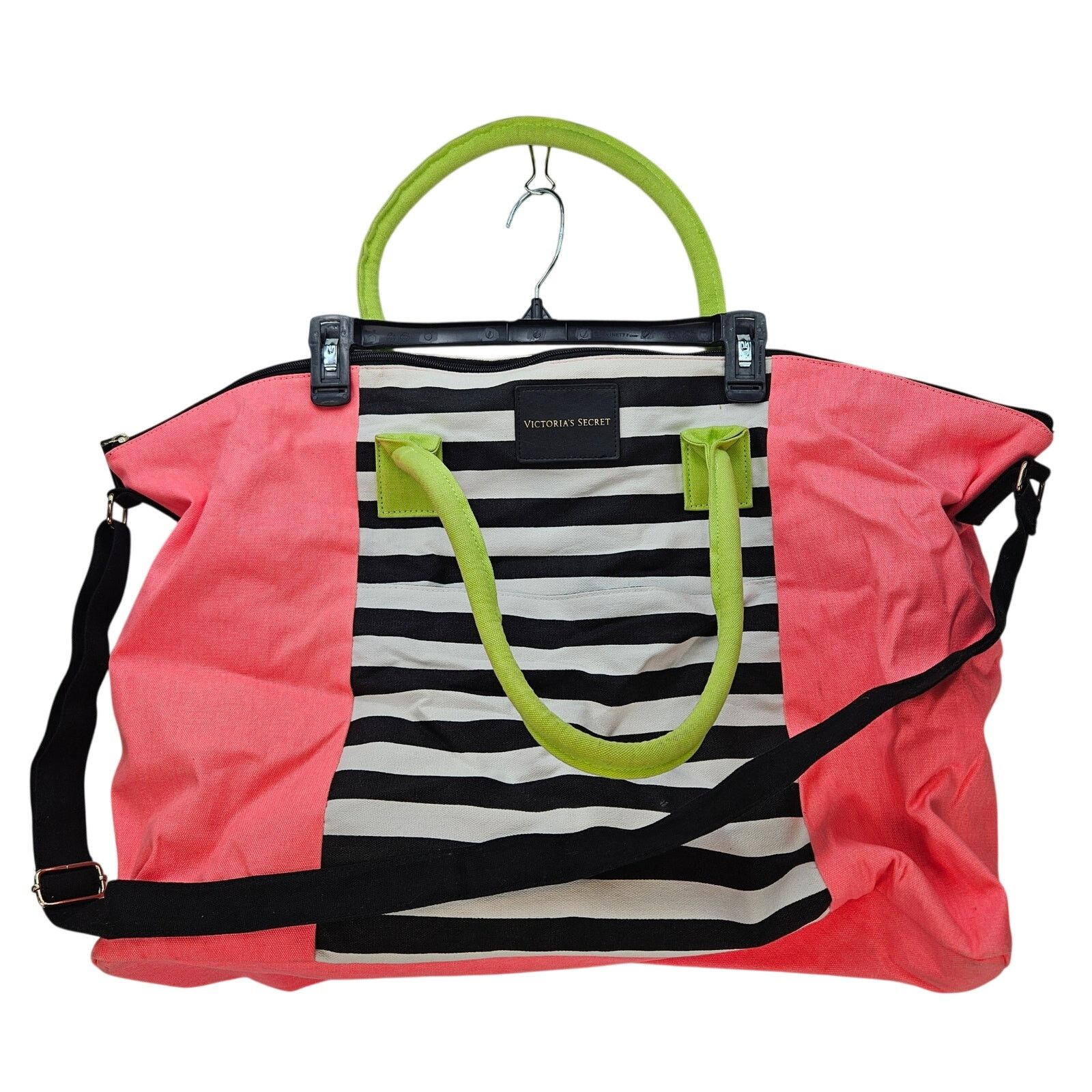 Victoria's Secret VICTORIAS SECRET WOMEN GETAWAY TOTE BAG LARGE TRAVEL DUFFLE Size ONE SIZE - 1 Thumbnail