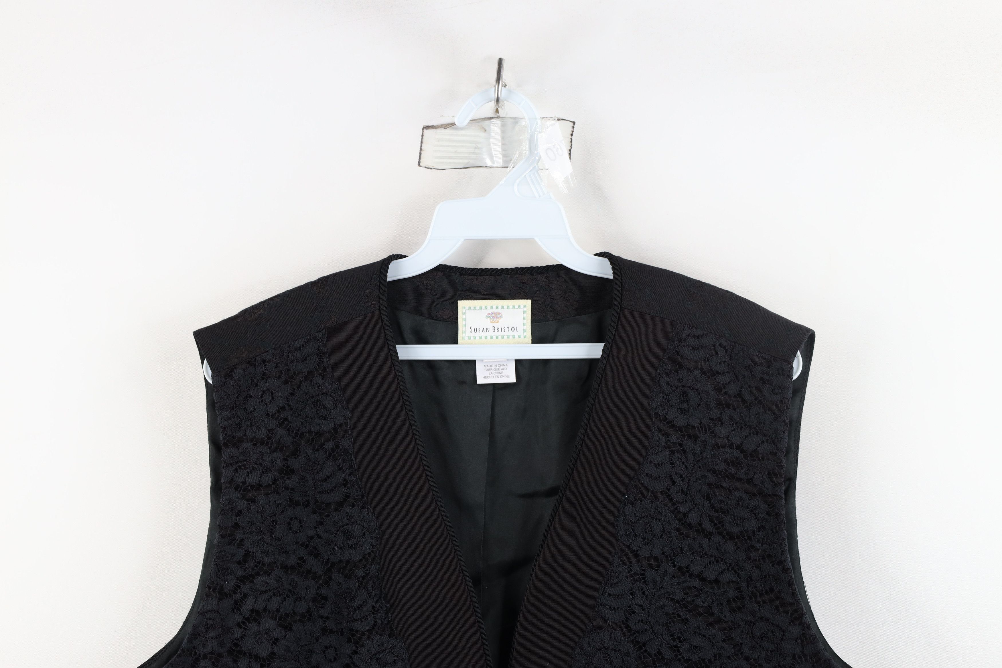 Vintage Vintage 90s Streetwear Lace Flower Button Vest Jacket Black Size XXL / US 16-18 / IT 52-54 - 2 Thumbnail