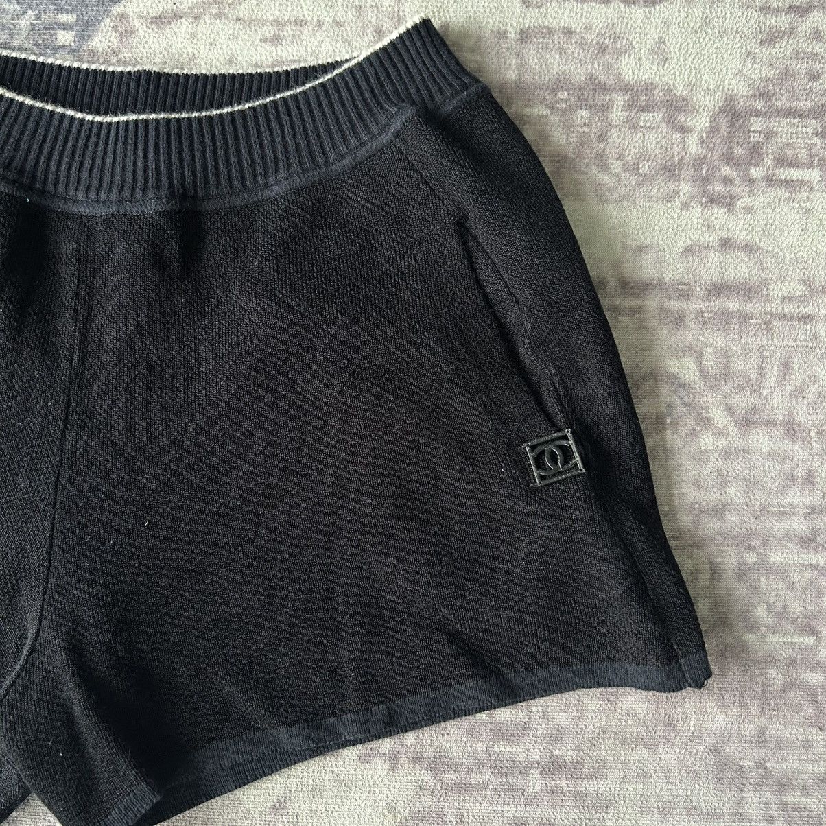 Chanel Chanel Logo Short Pants Size 28" / US 6 / IT 42 - 5 Thumbnail