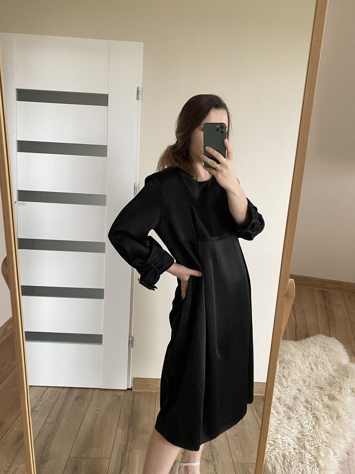 Burberry Burberry midi dress black elegant London USA 12 classy Size L / US 10 / IT 46 - 2 Thumbnail
