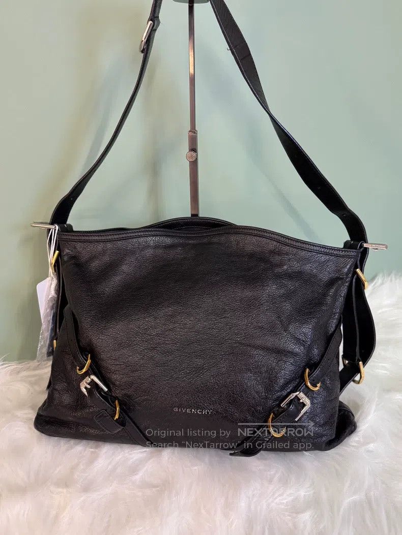 Givenchy Givenchy Black Medium Crossbody Bag Size ONE SIZE - 1 Thumbnail
