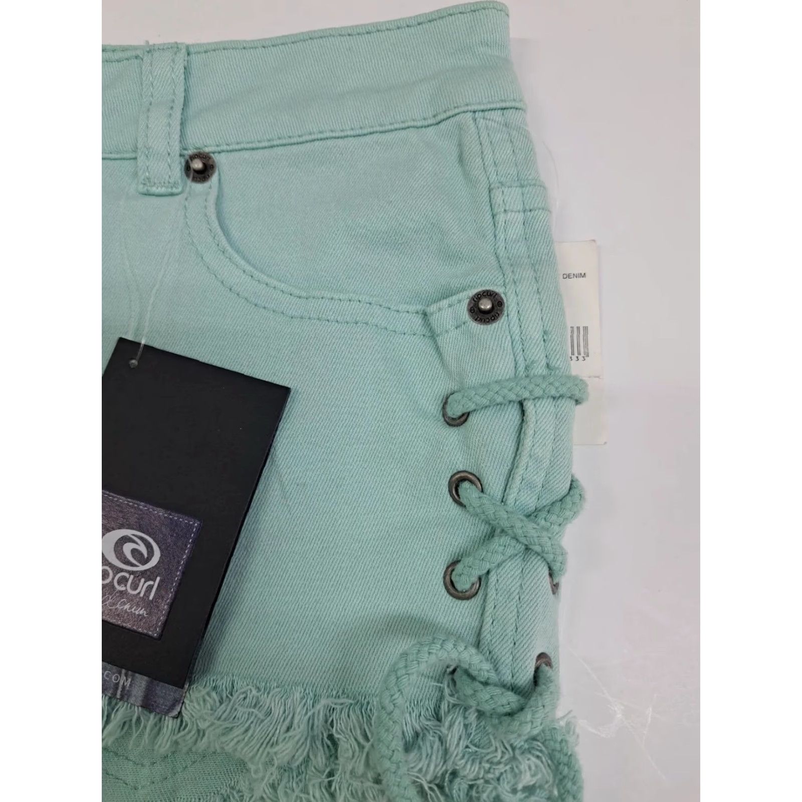Rip Curl Rip Curl Women's Cheeky Beachy Denim Shorts Teal Green Size 3 Regular Waist 2 in. Inseam Button Zipper Pockets Cotton Spandex Vintage No Size 26" / US 2 / IT 38 - 4 Thumbnail