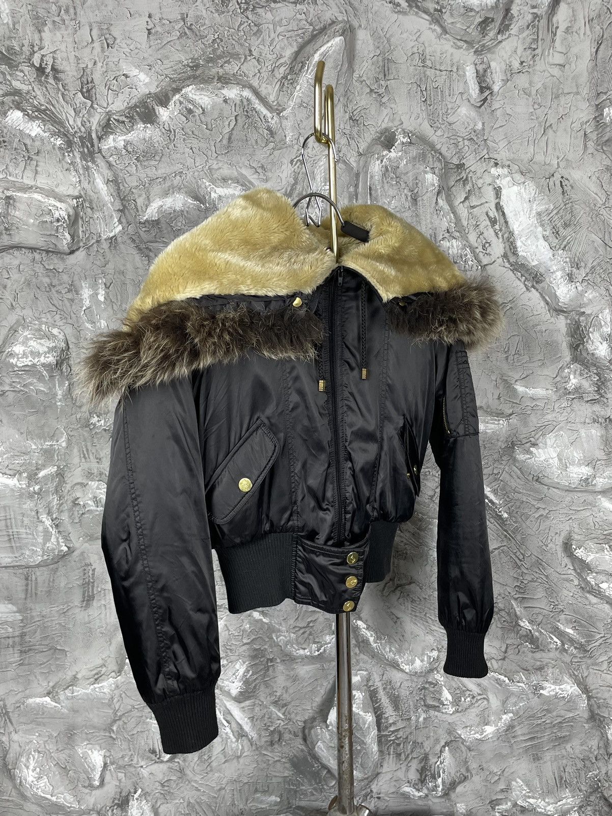 If Six Was Nine × Japanese Brand 2000s Fur Japanese Cropped Bomber Y2K Hysteric Glamour Style Size US S / EU 44-46 / 1 - 11 Thumbnail