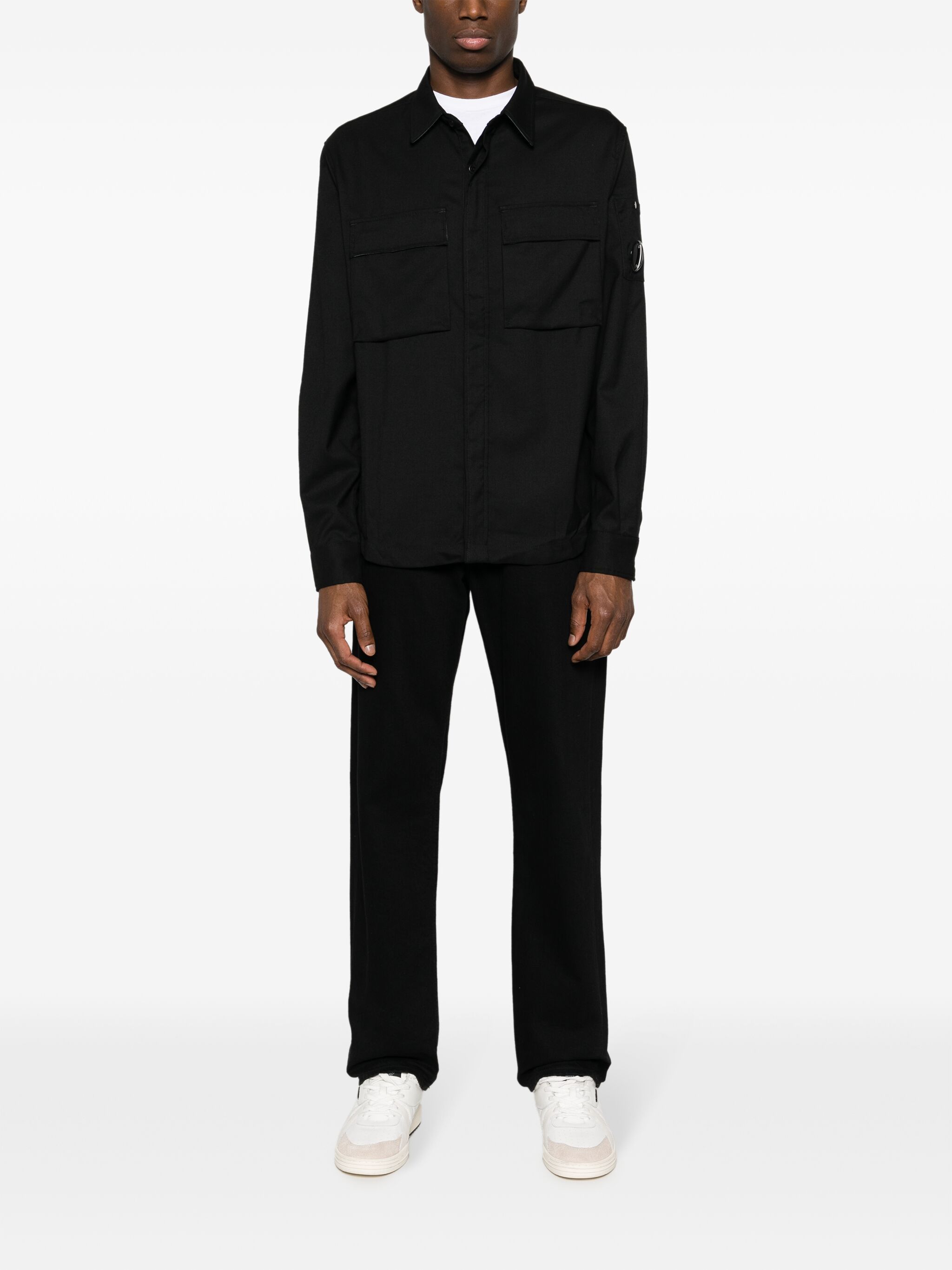 C.P. Company o1y1224 Solid Color Shirt in Black Size US XL / EU 56 / 4 - 2 Thumbnail