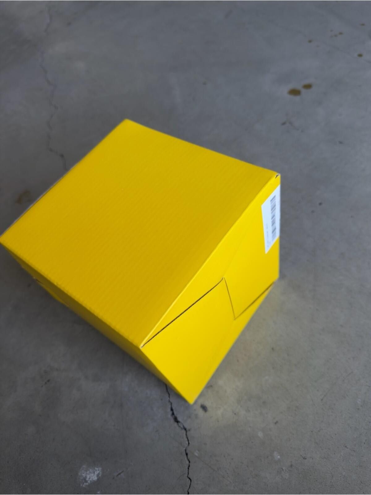 Golf Wang Golf Wang / Gift Logo Square Cardboard Box / Box / Yellow Size ONE SIZE - 3 Thumbnail