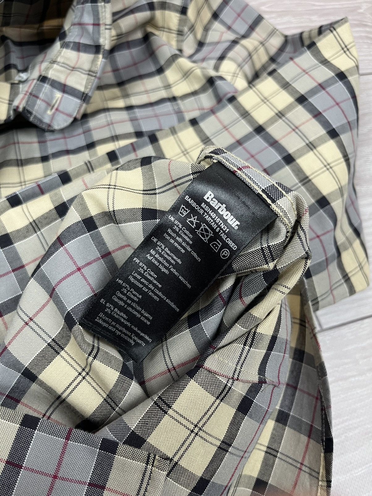 Barbour x4 Barbour Tailored Flannel Checkered Button Shirt M Size Size US M / EU 48-50 / 2 - 15 Thumbnail