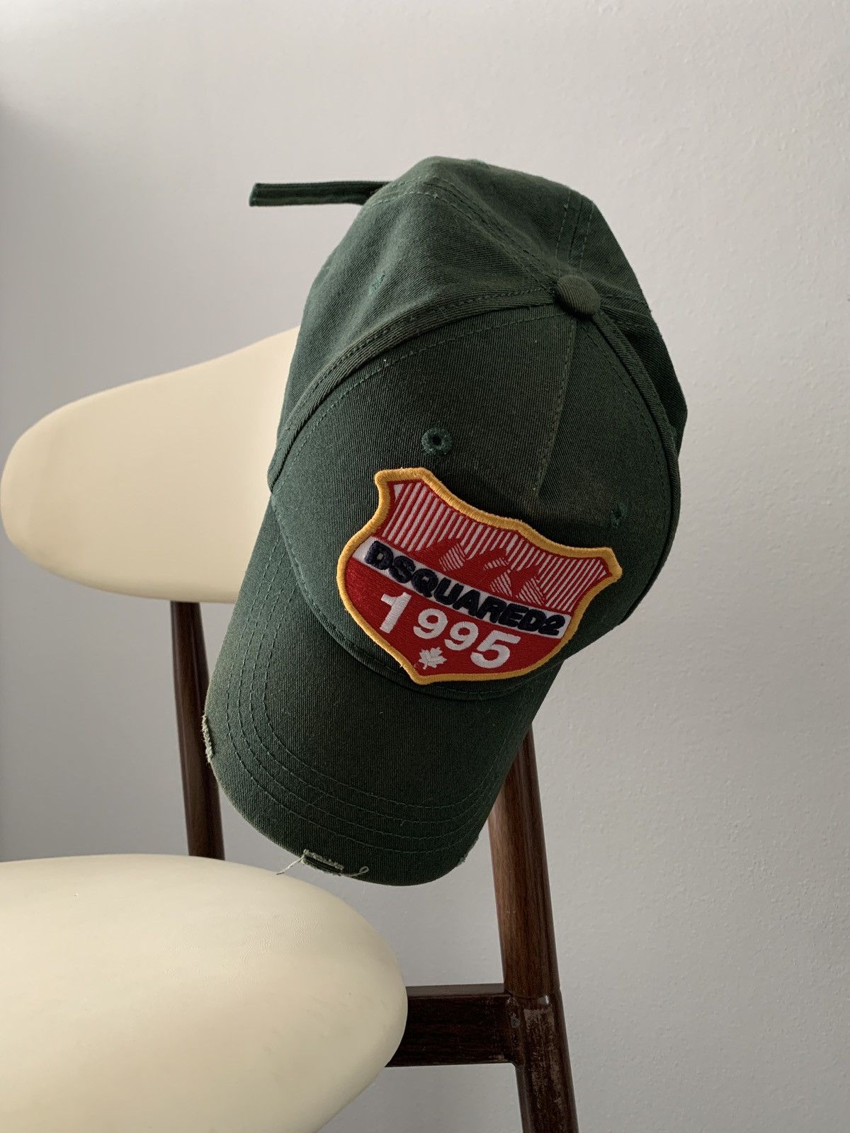 Dsquared2 FW18 DSQUARED2 1995 Hat Distressed Size ONE SIZE - 3 Thumbnail