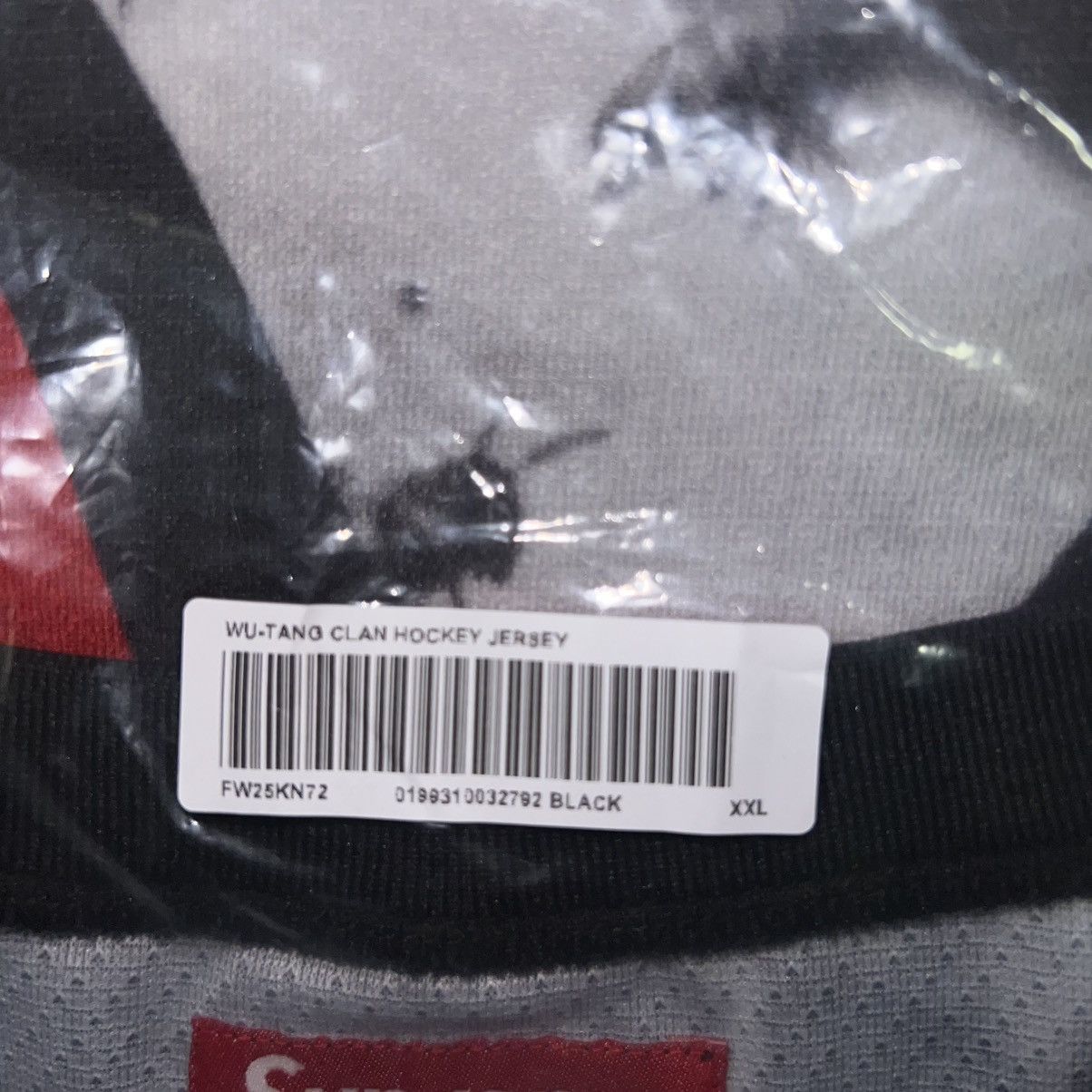 Supreme Wu Tang Clan Hockey Jersey Black Size: XXL