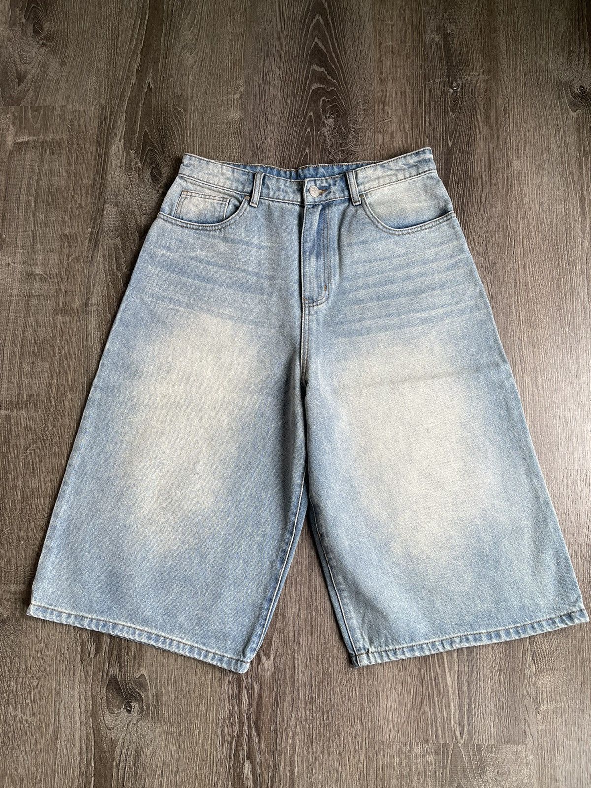 BASKETCASE | introducing the BREACHER, denim short. locked
