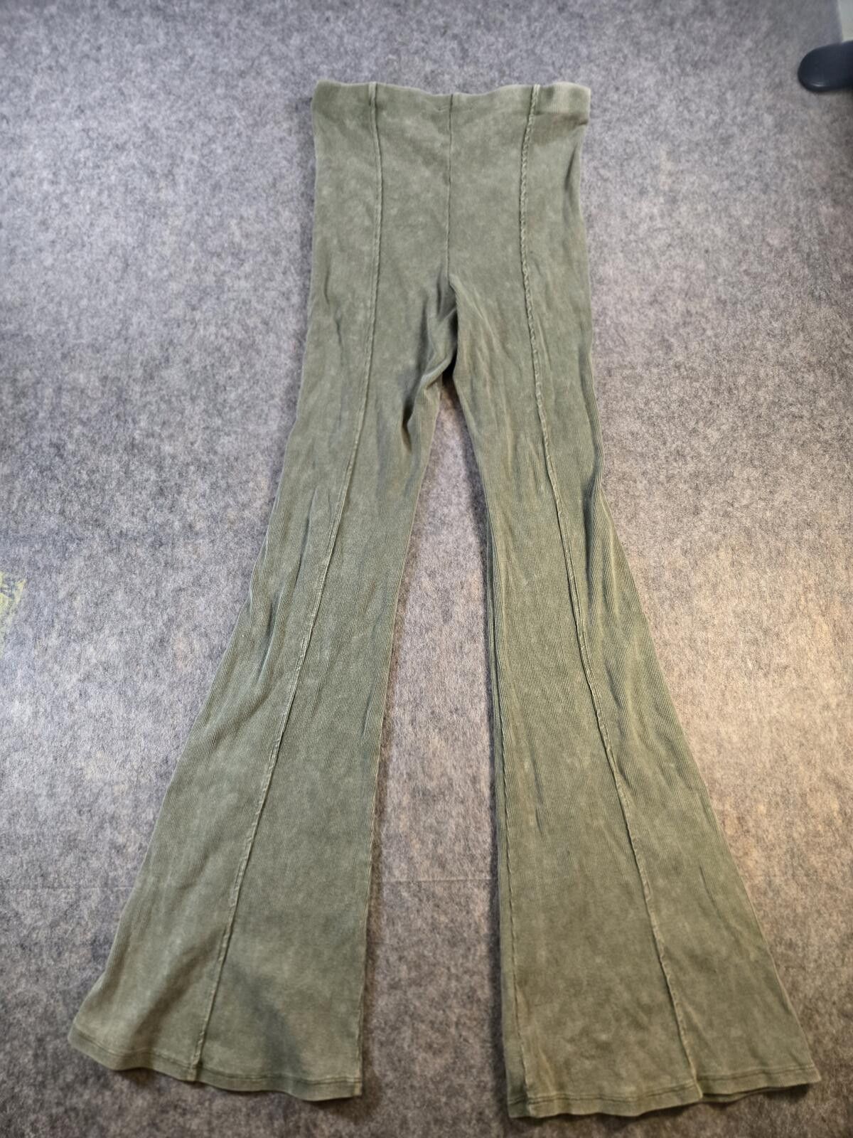 Other Boho Green Mineral Wash Front Seem Flare Leggins High Waist Size 28" / US 6 / IT 42 - 8 Thumbnail