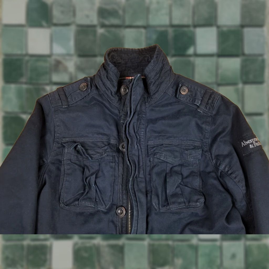 Abercrombie & Fitch VINTAGE Abercrombie & Fitch NAVY MILITARY STYLE JACKET SZ LARGE Men Jacket L Blue Striped Cotton Full Zip Vintage Size US L / EU 52-54 / 3 - 1 Thumbnail