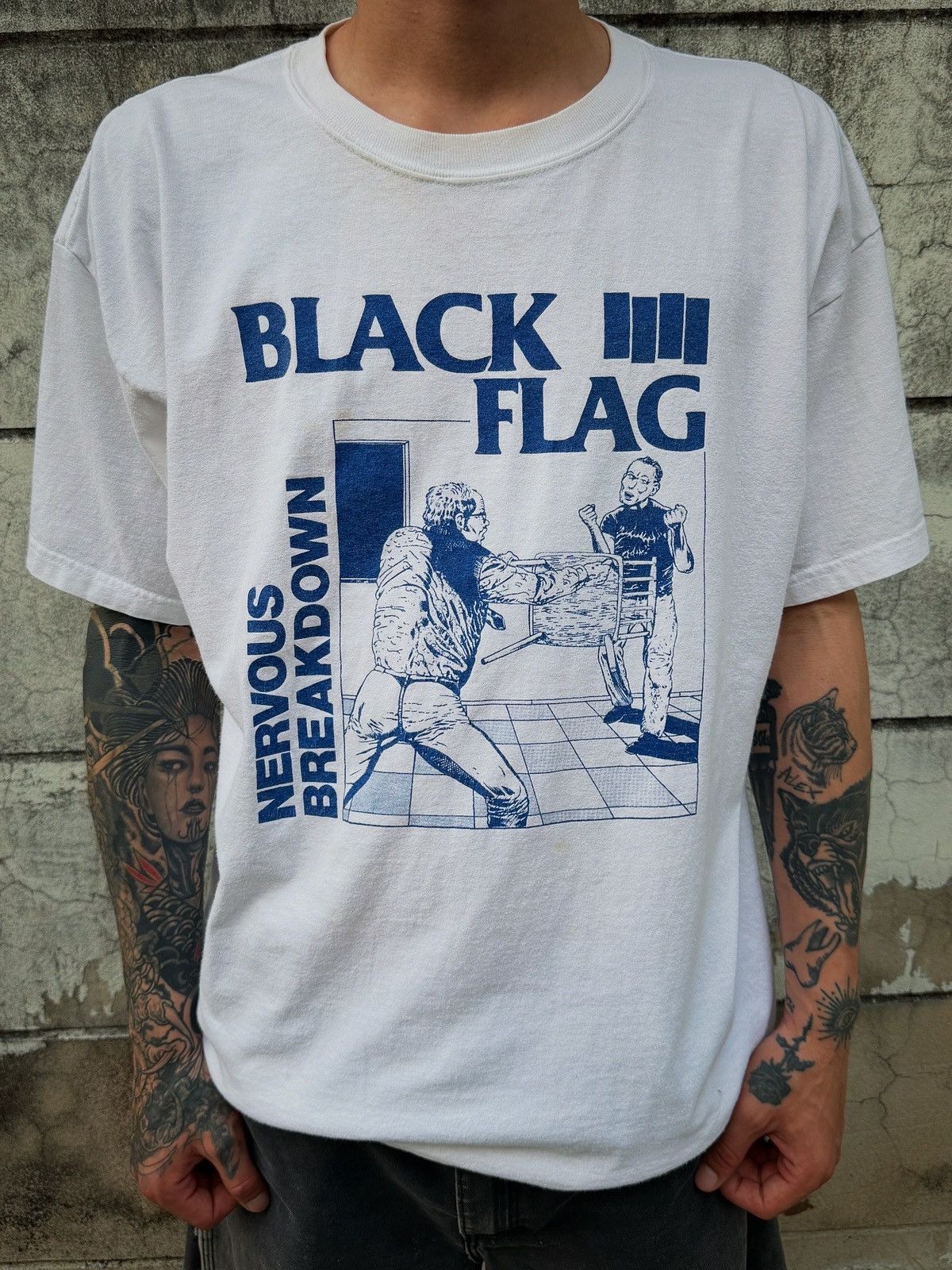 Band Tees Vintage 2000’ Black Flag Nervous Breakdown Band Tshirt Size US XL / EU 56 / 4 - 1 Thumbnail