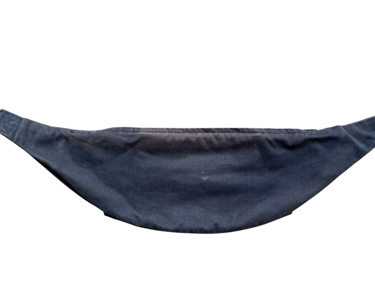 Gap × Vintage Vintage Gap Distressed Sunfaded Shoulder Bag Size ONE SIZE - 4 Thumbnail