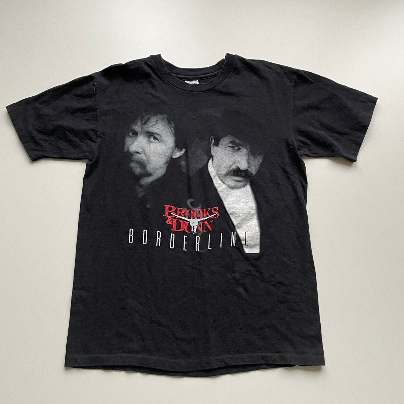 Anvil Vintage 90s Brooks & Dunn T Shirt Large Borderline Tour Rare Size US L / EU 52-54 / 3 - 1 Thumbnail