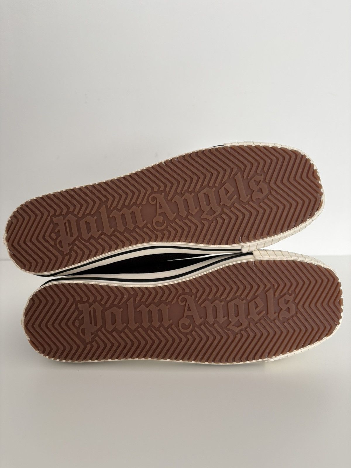 Palm Angels Palm Angels Vulcanized High Logo Size US 7 / EU 40 - 9 Thumbnail